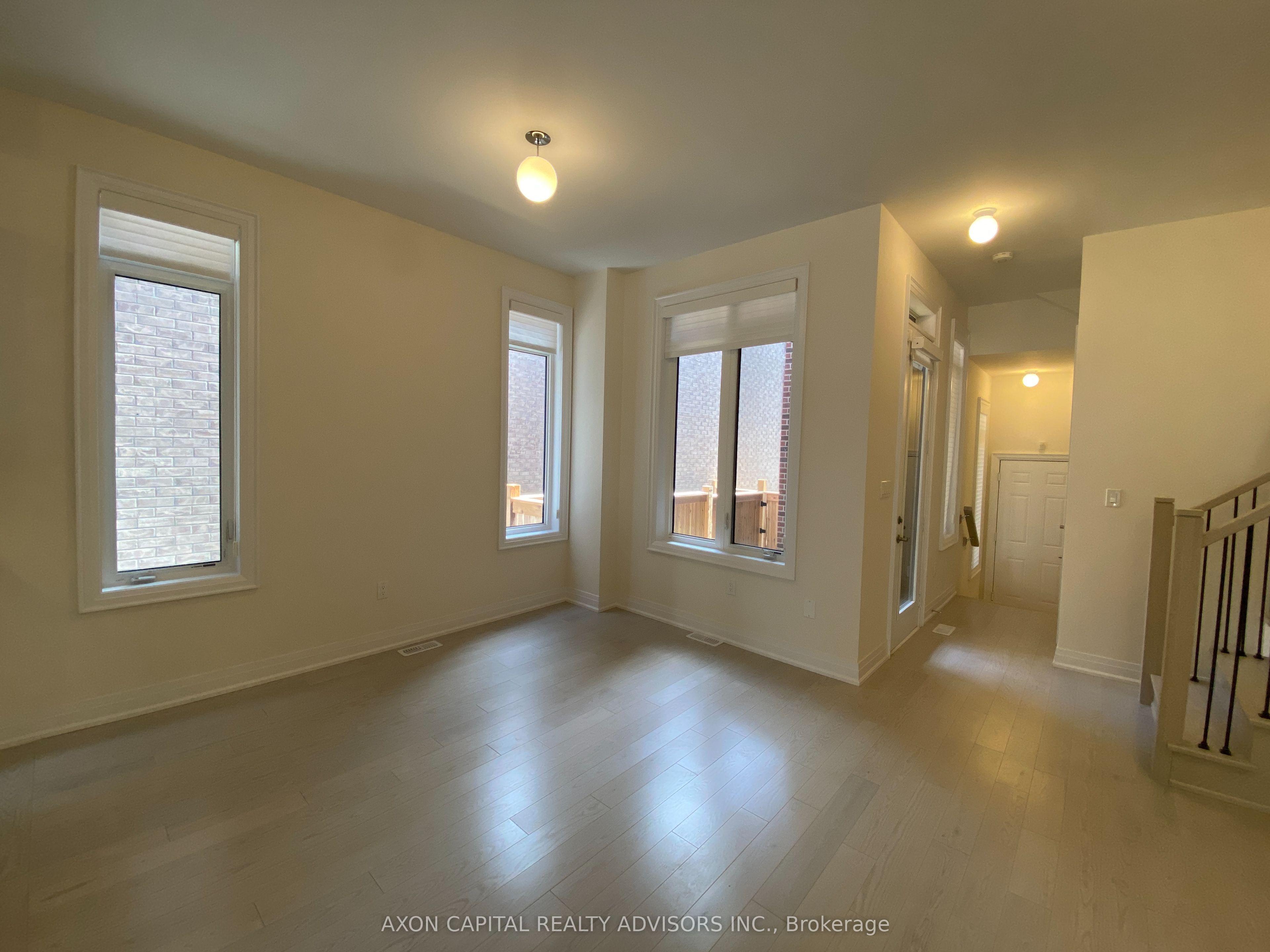 39 Mindanao Avenue Property Photo 5