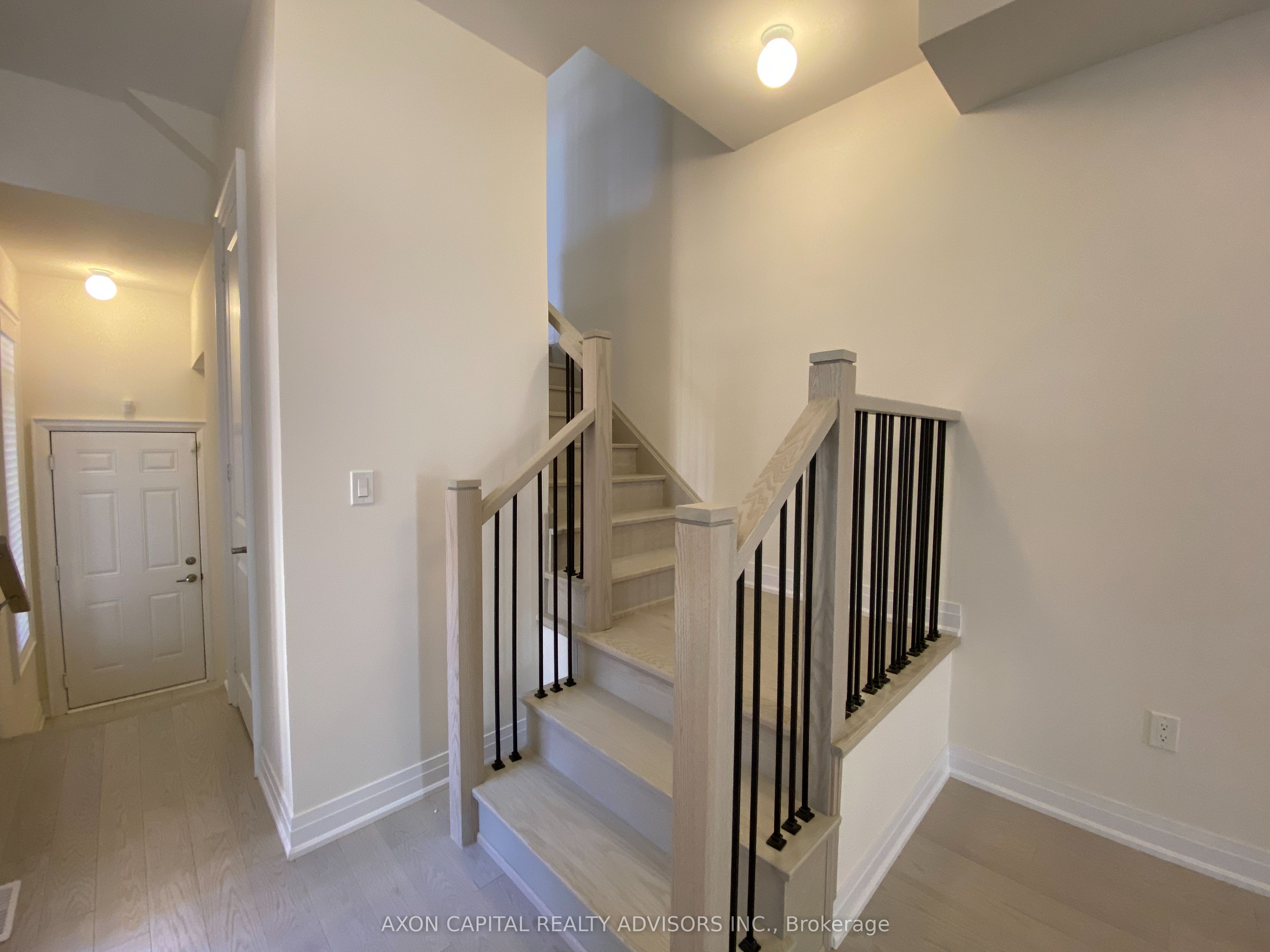 39 Mindanao Avenue Property Photo 6