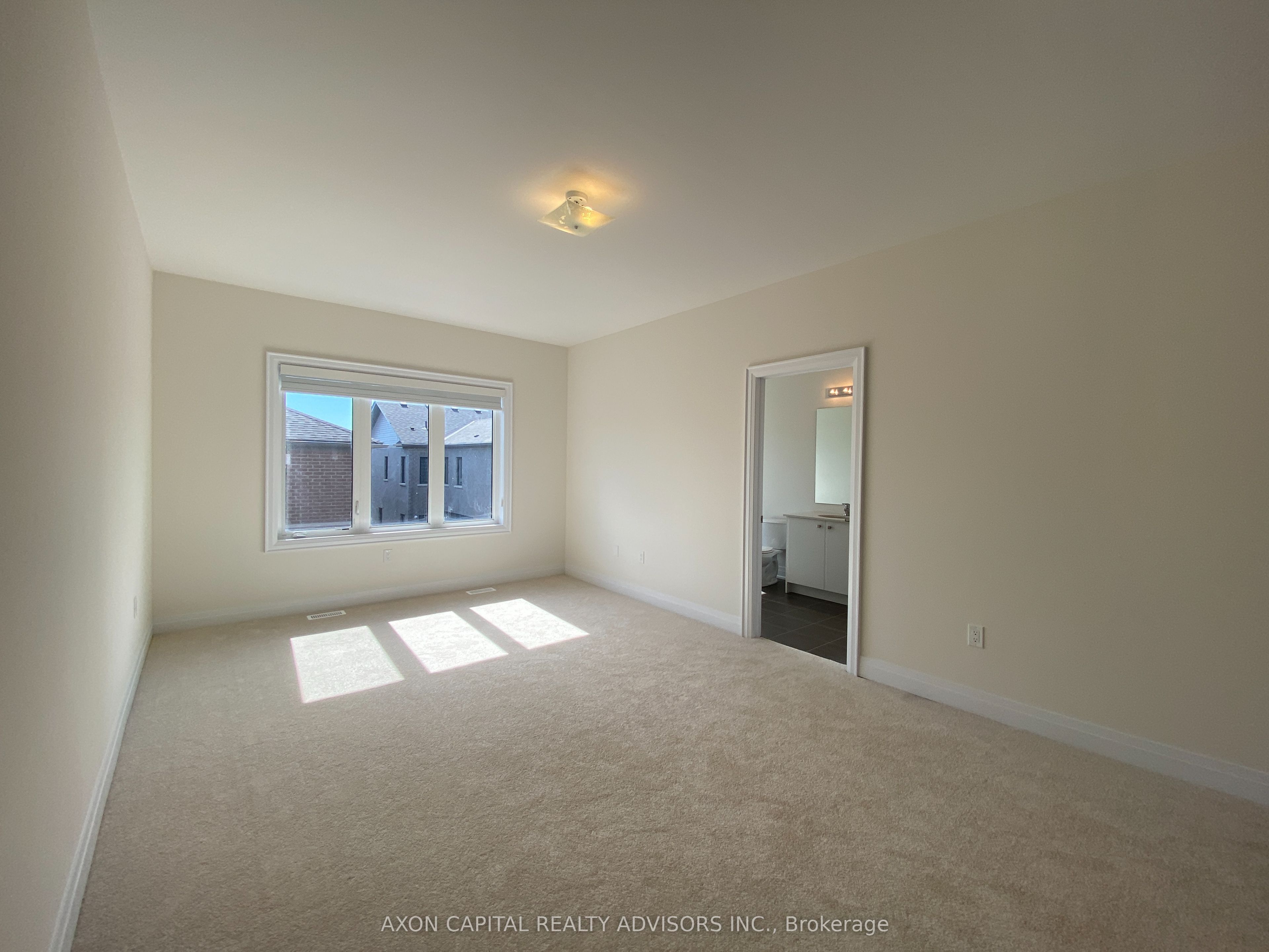 39 Mindanao Avenue Property Photo 7