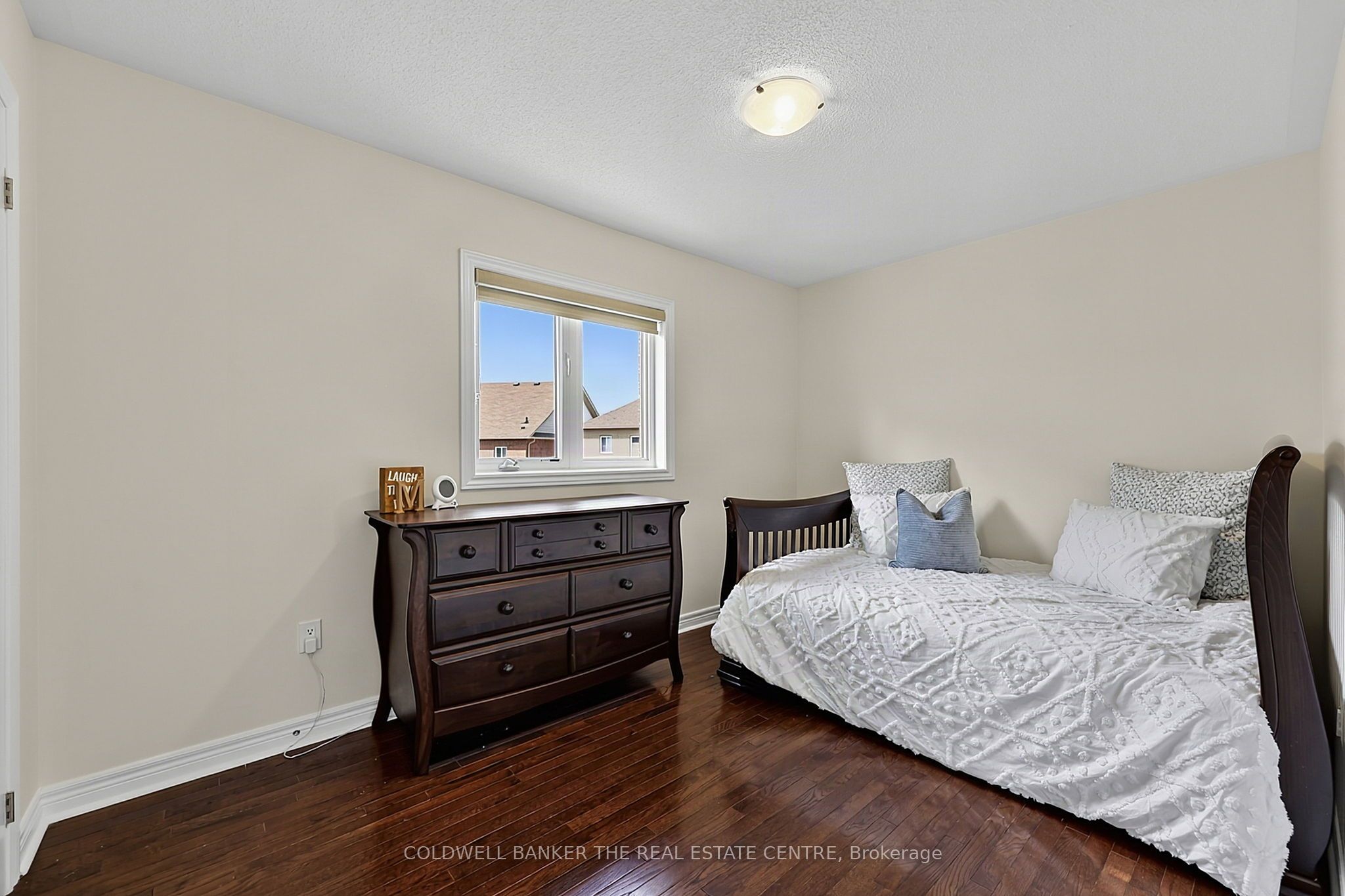 18 Herefordshire Crescent Property Photo 23