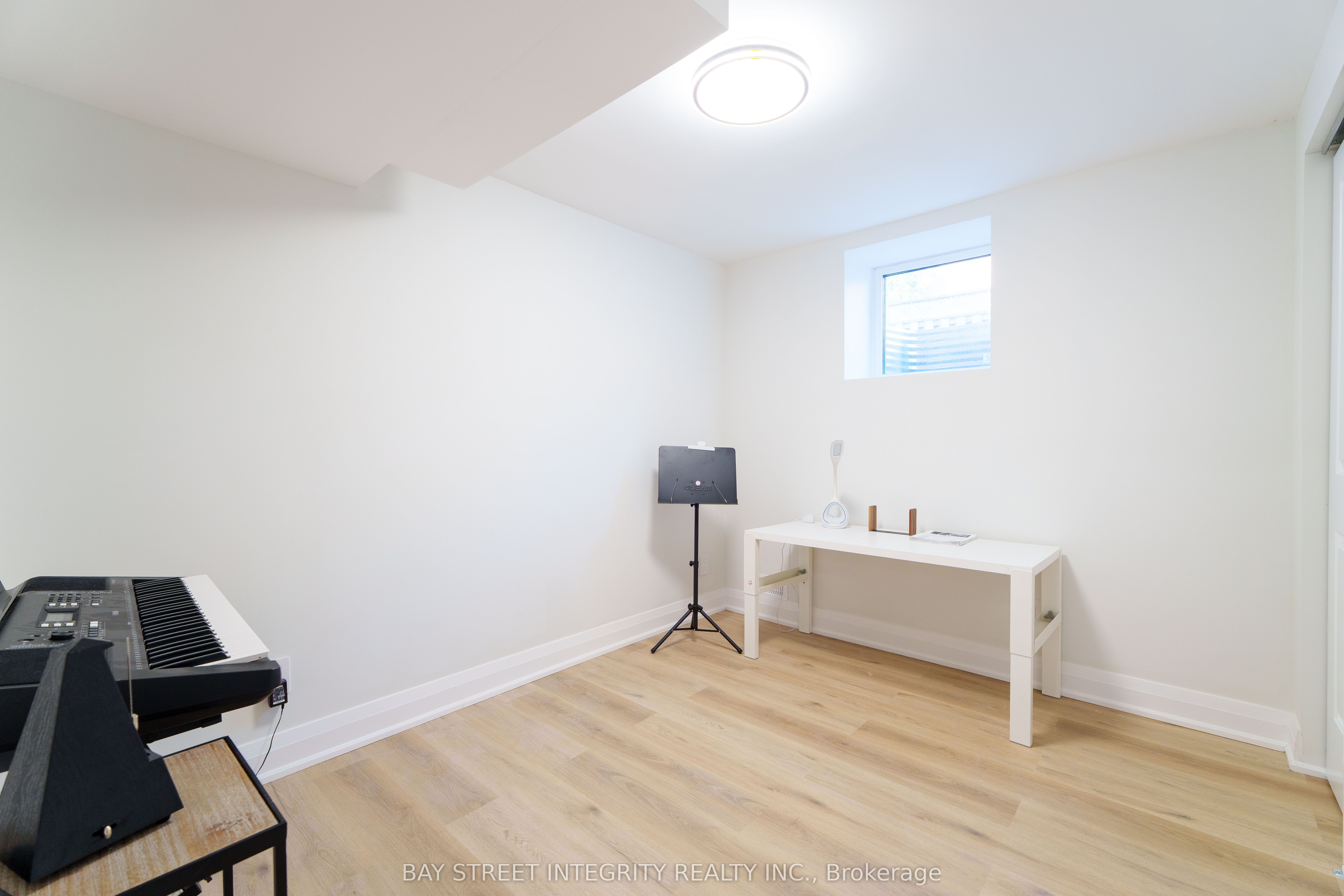 2247 Rodick Road Property Photo 46