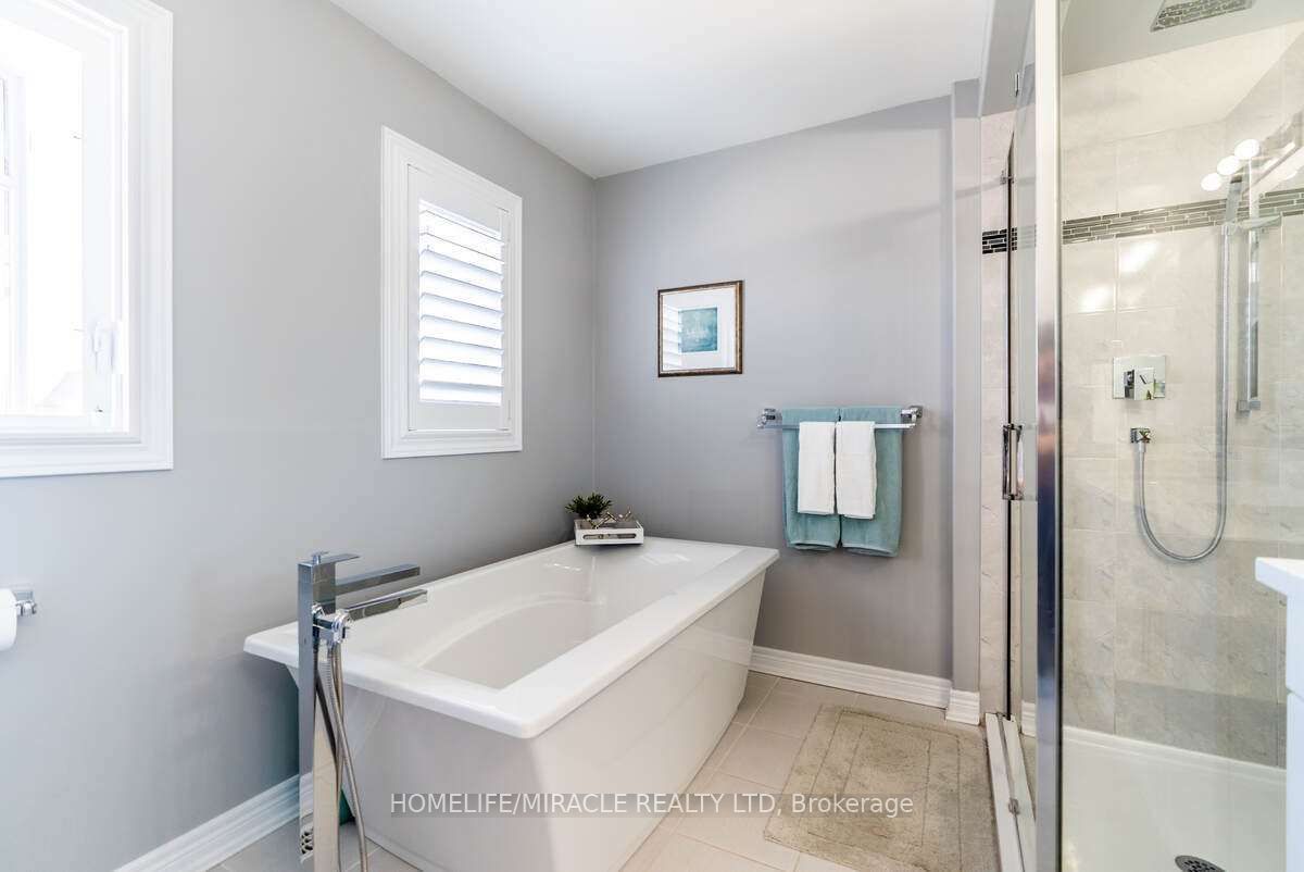 32 Carleton Trail Property Photo 16