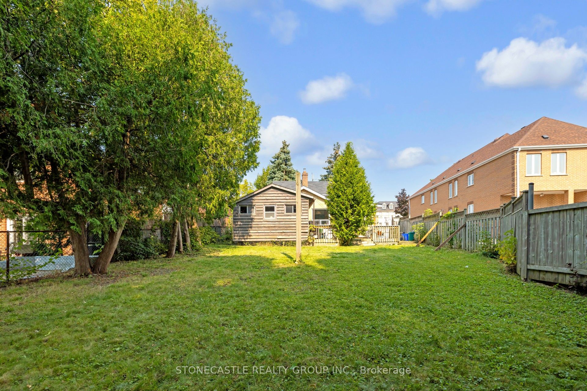 2321 Major Mackenzie Drive W Property Photo 7