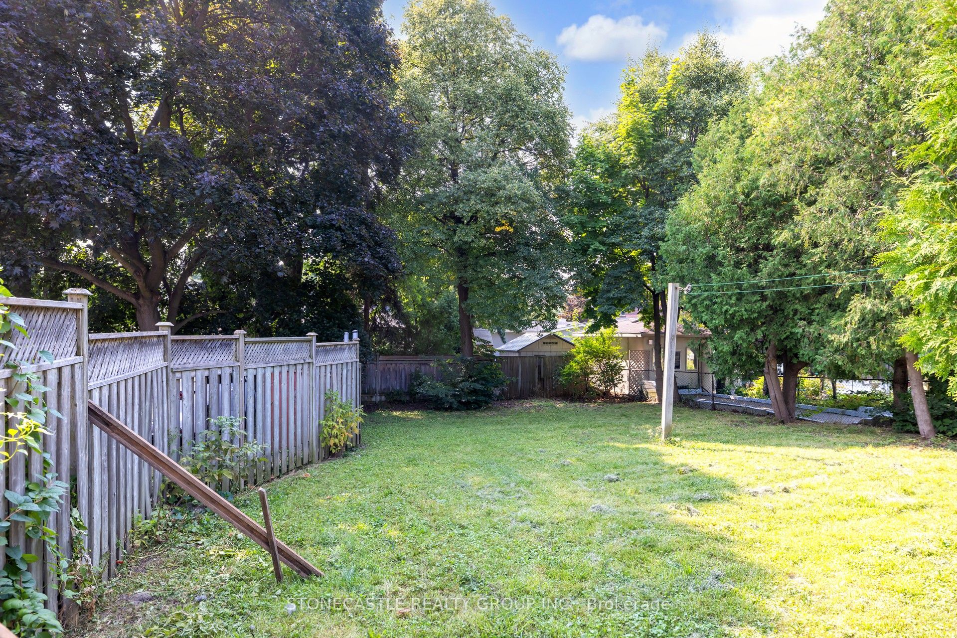 2321 Major Mackenzie Drive W Property Photo 9