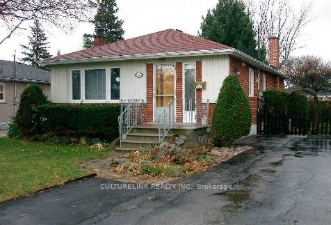 30 Rockport Crescent Bsmt Property Photo 1