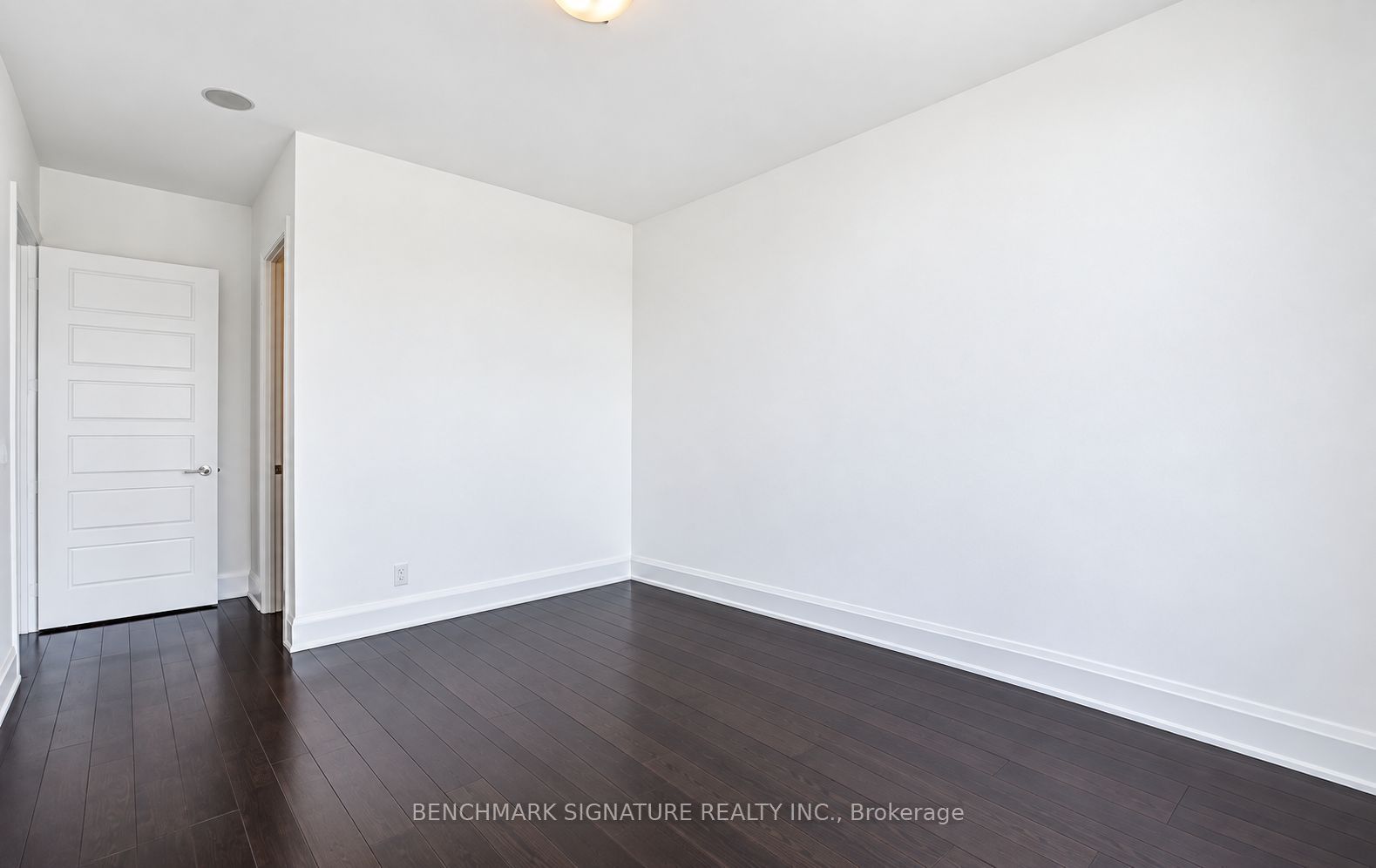 8228 Birchmount Road Ph12 Property Photo 15