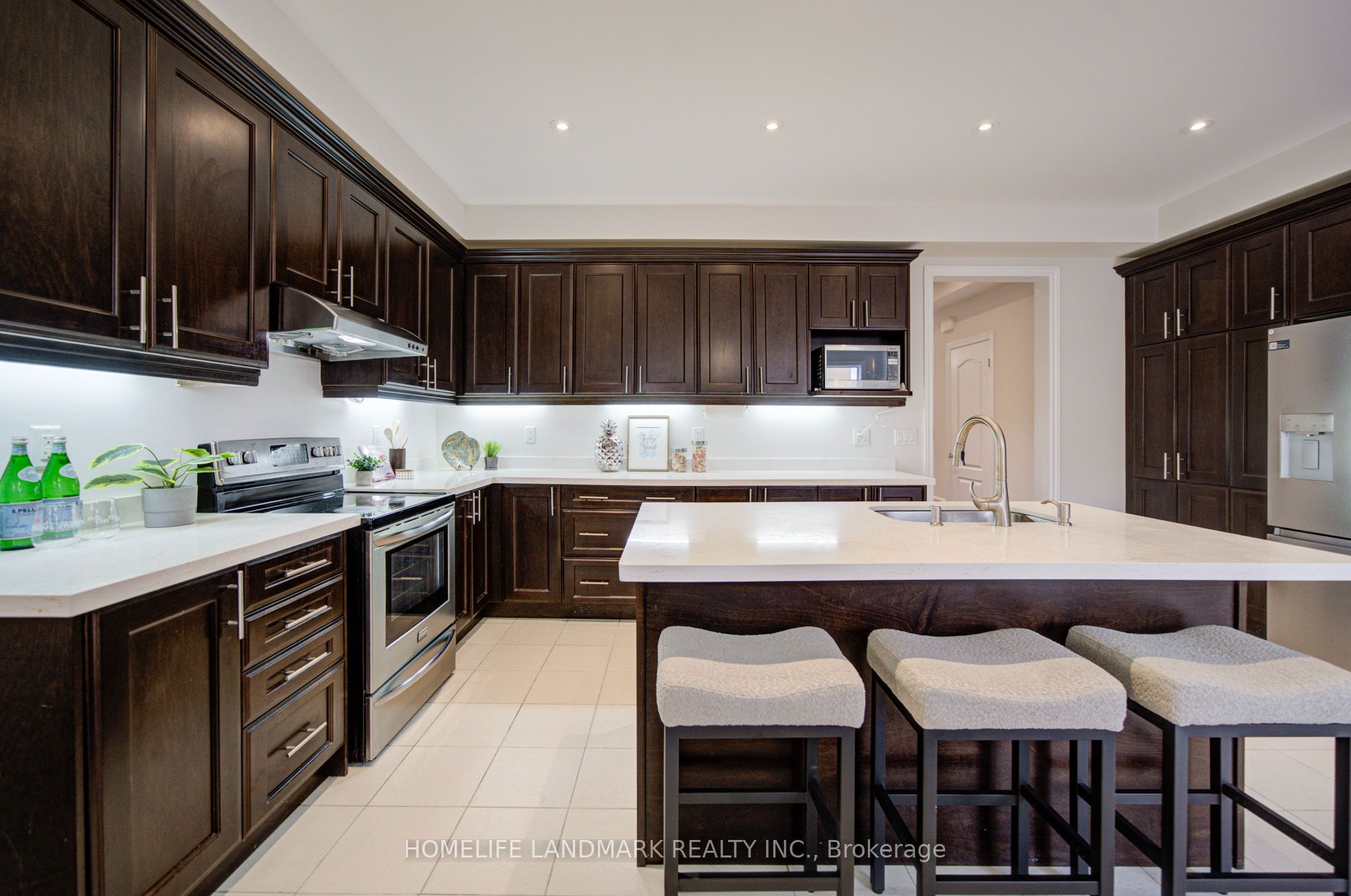 17 Etherington Way Property Photo 10