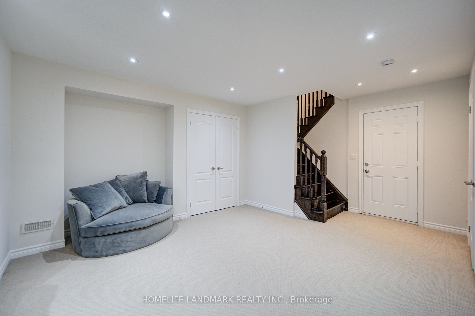 17 Etherington Way Property Photo 26