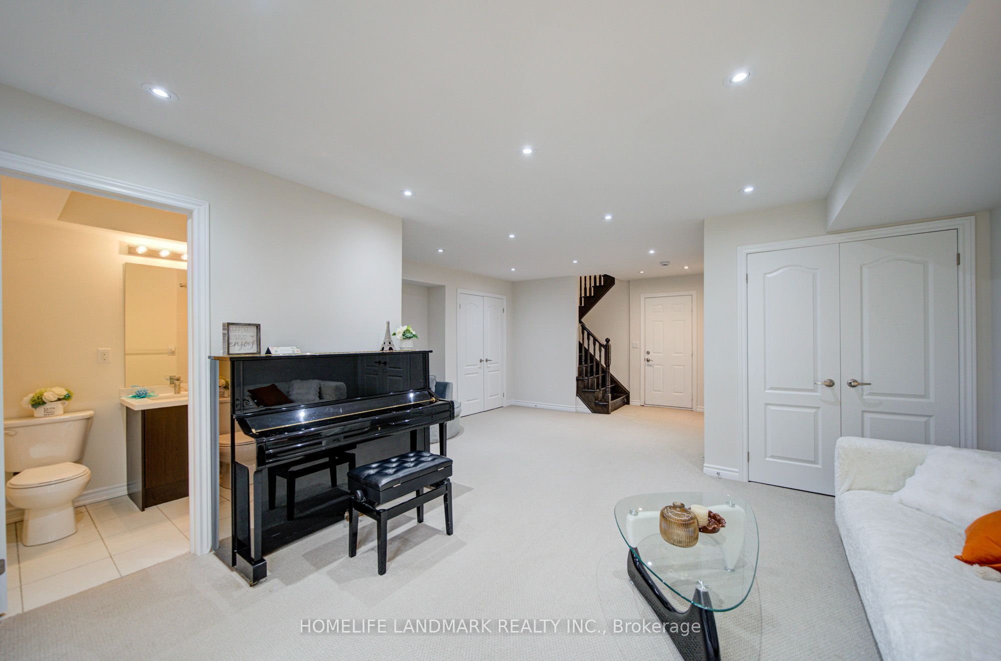 17 Etherington Way Property Photo 27
