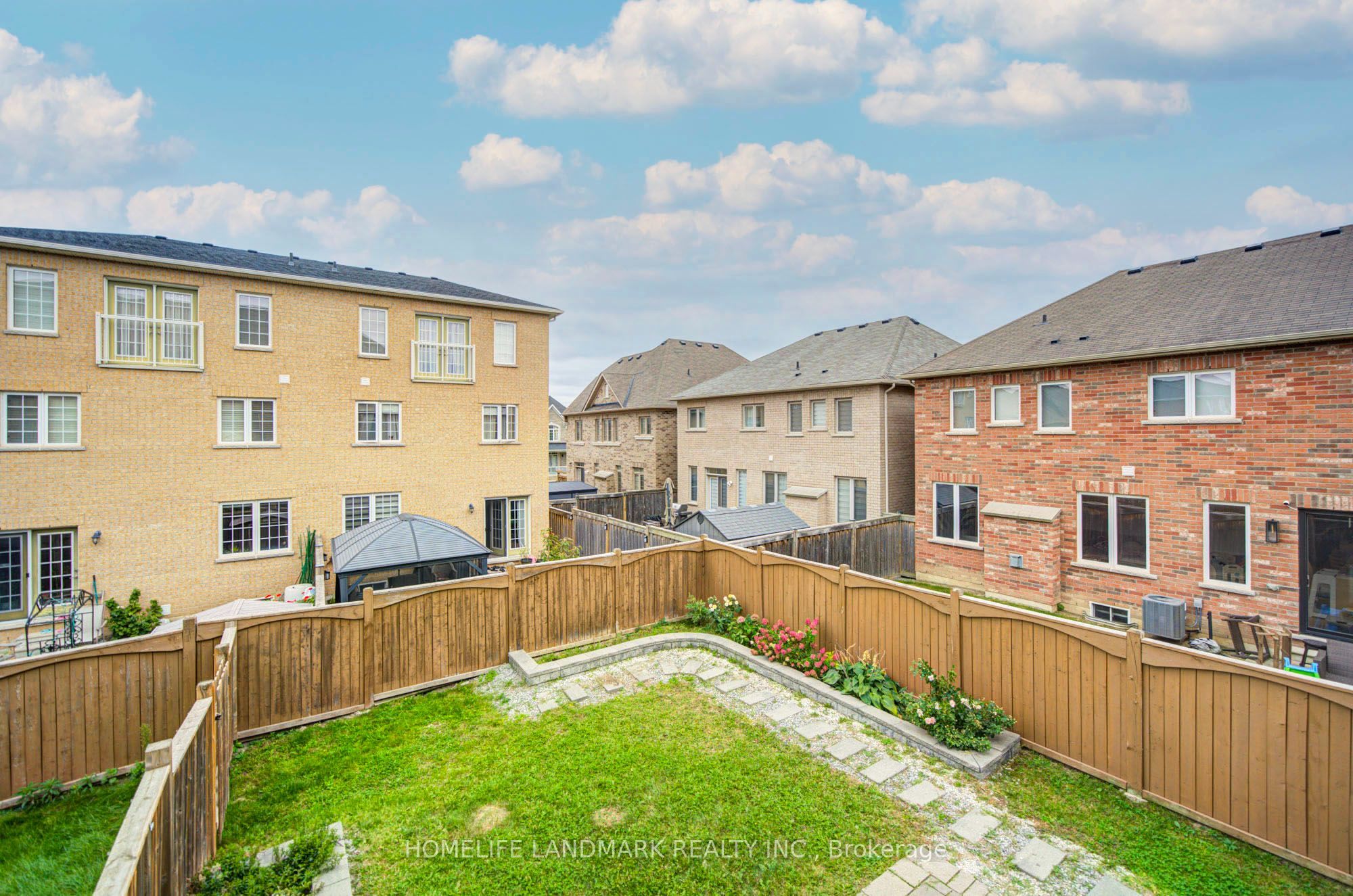 17 Etherington Way Property Photo 31