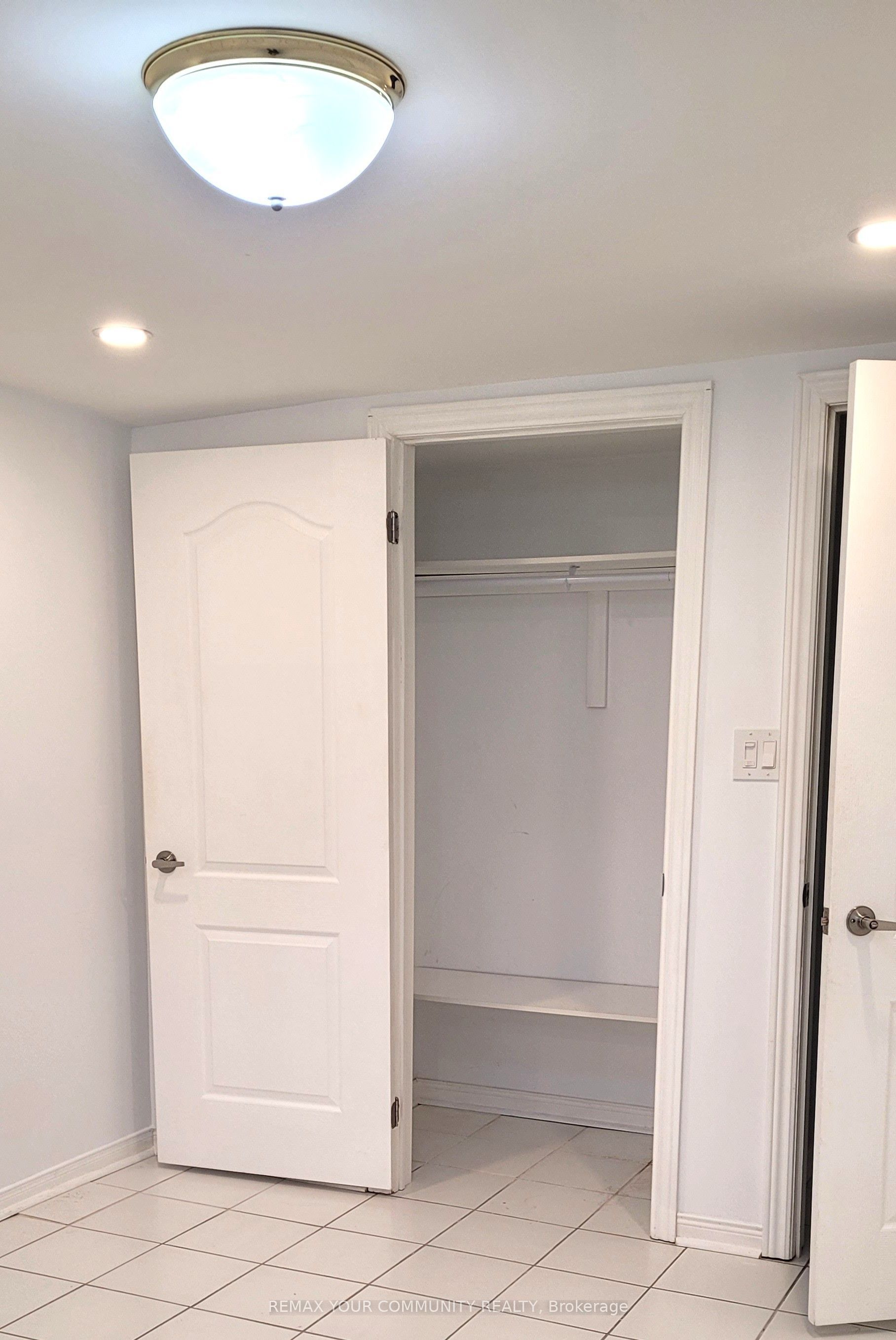 53 Lamar Street Property Photo 11