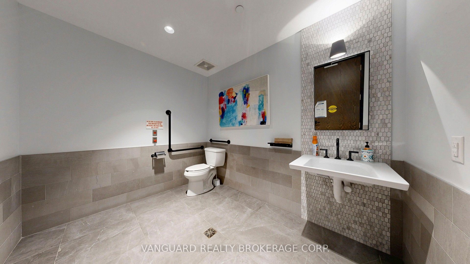 4040 Steeles Avenue 2-4 Property Photo 31