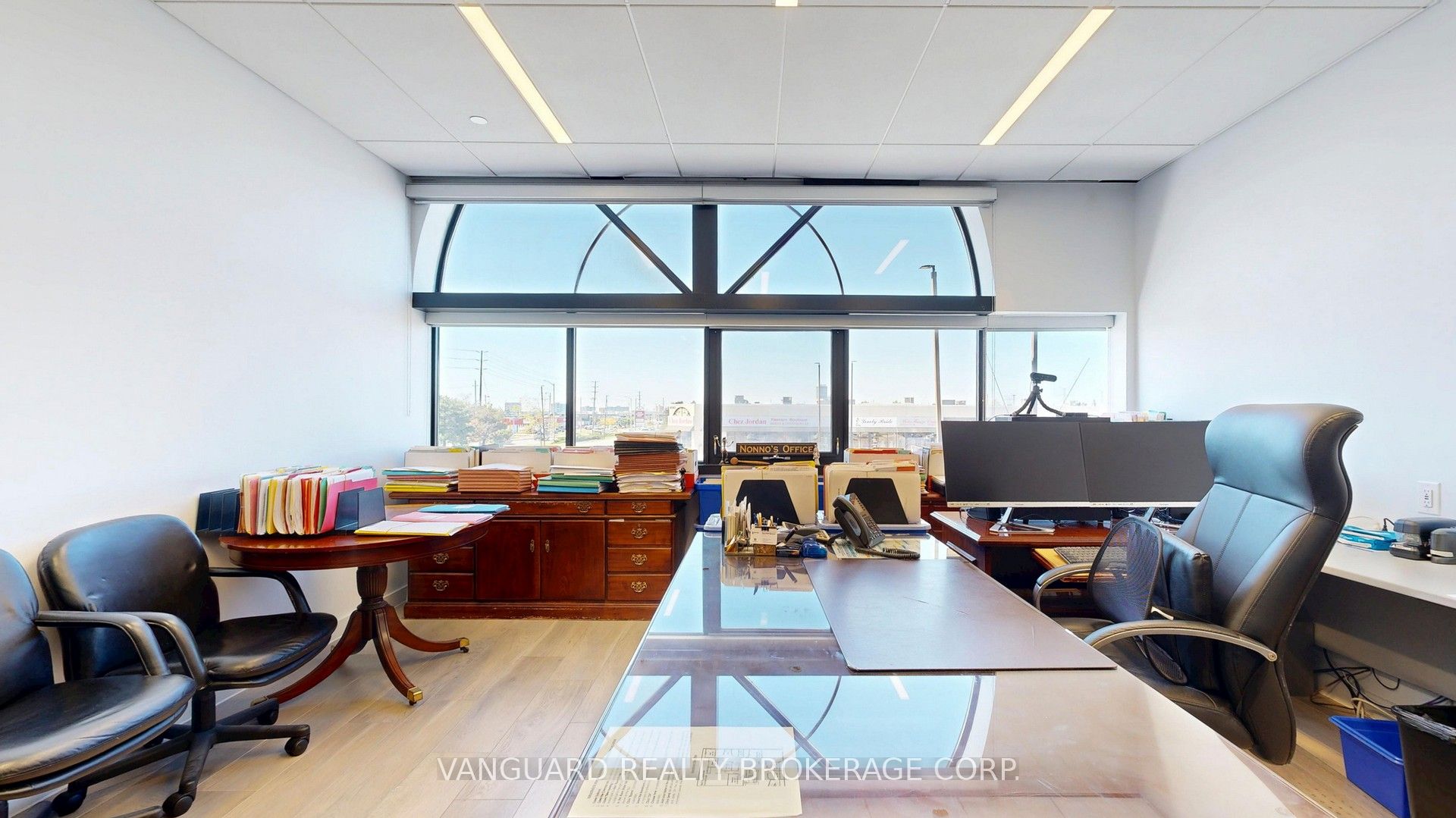 4040 Steeles Avenue 2-4 Property Photo 45