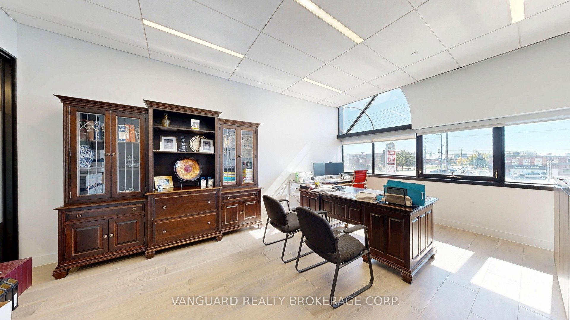 4040 Steeles Avenue 2-4 Property Photo 46