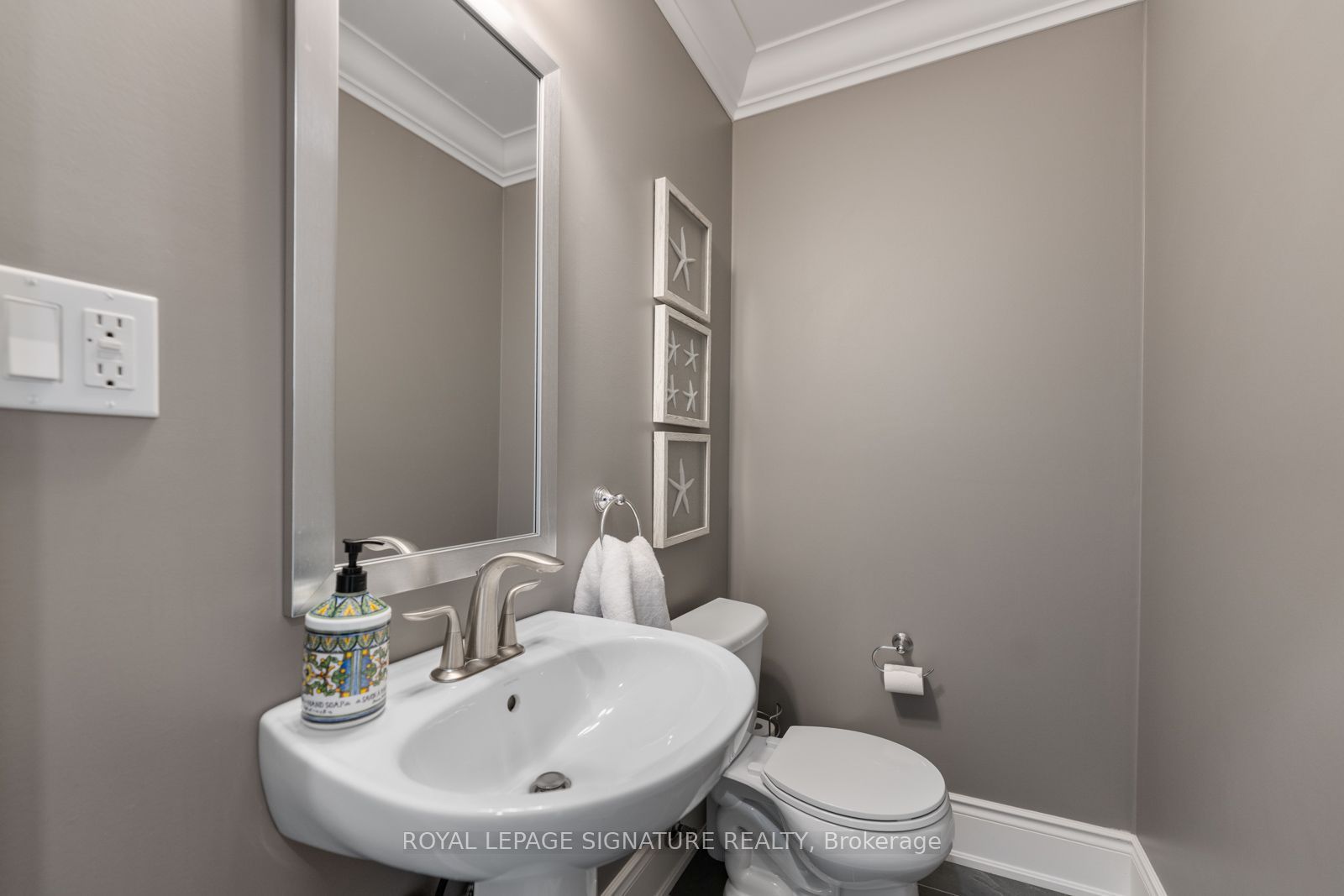 107 Hunt Avenue Property Photo 4