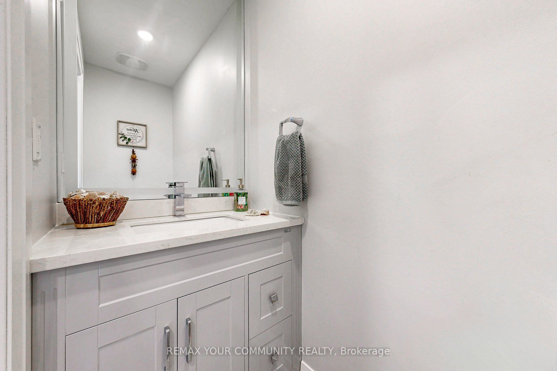 64 Mugford Road Property Photo 5