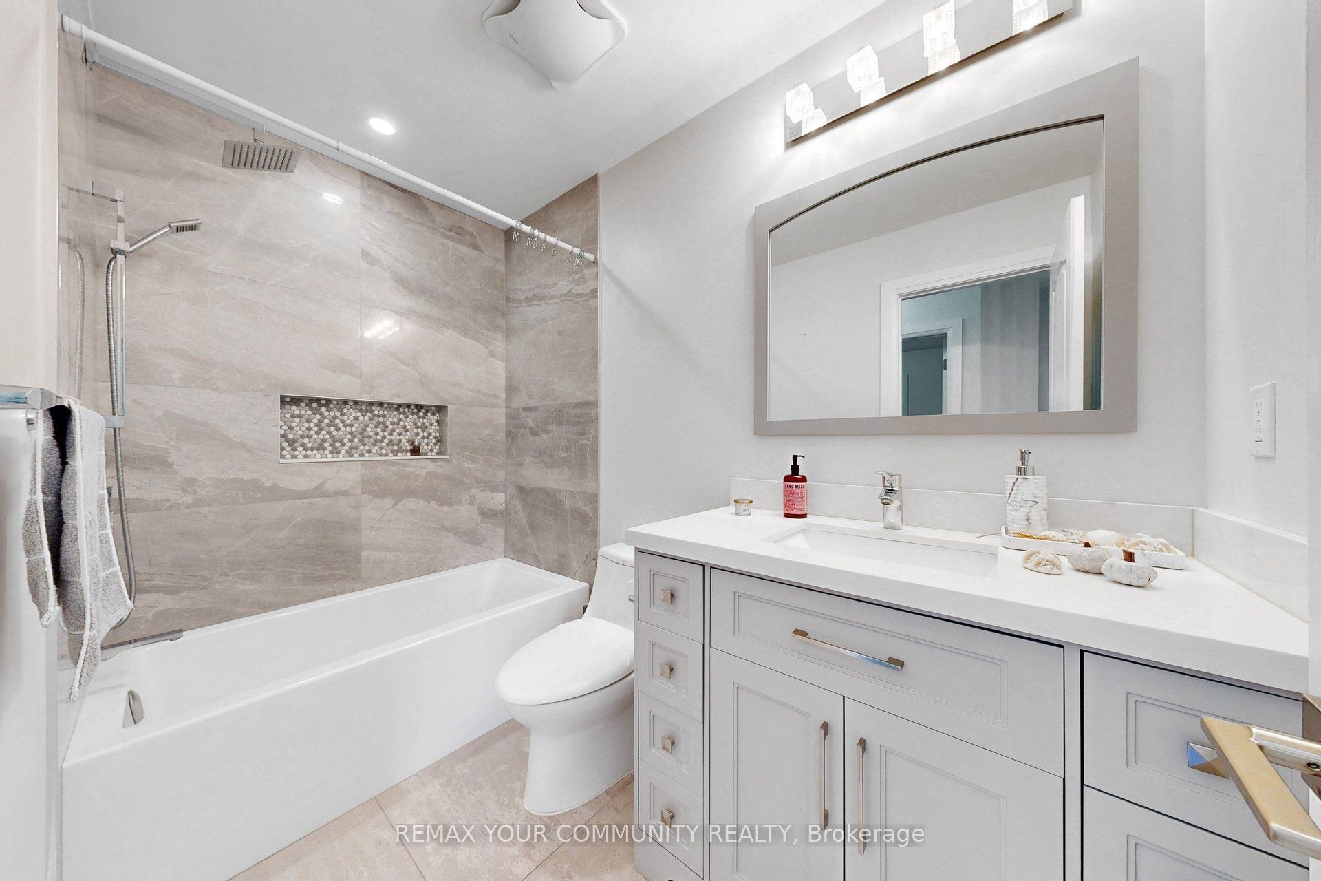 64 Mugford Road Property Photo 21