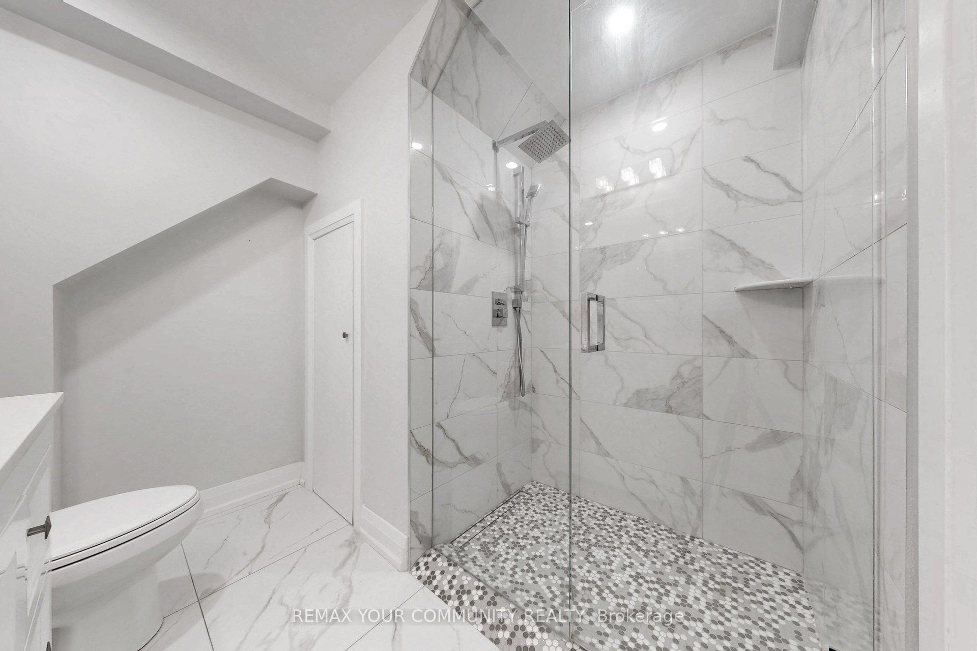 64 Mugford Road Property Photo 39