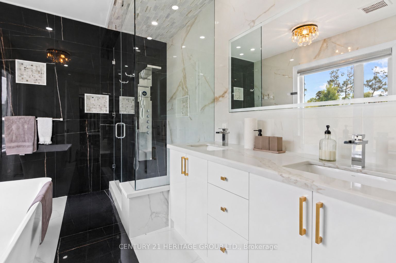 4 Loch Erne Lane Property Photo 17