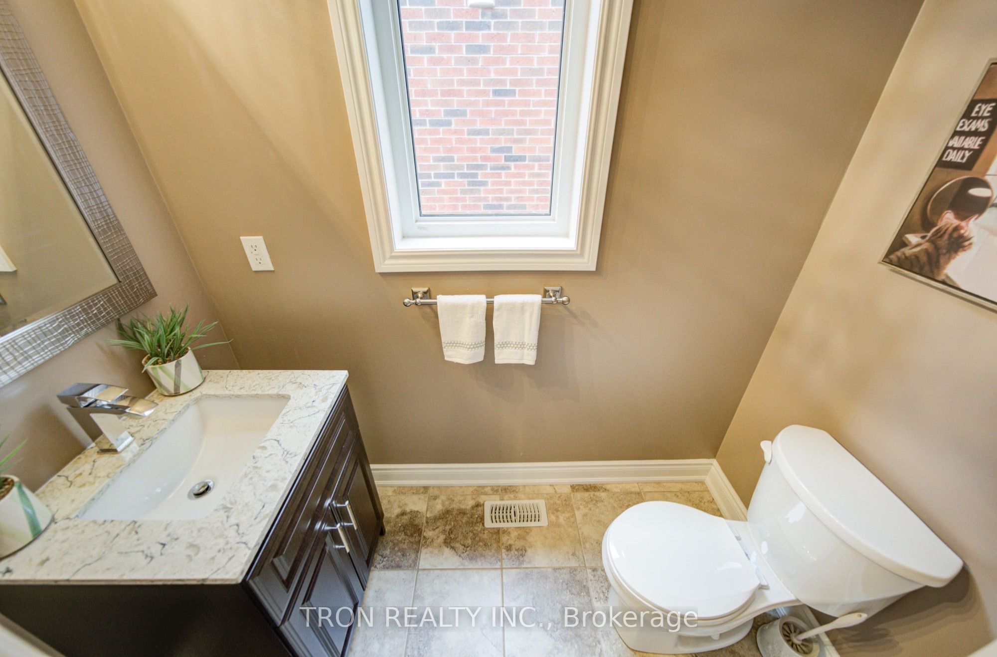 33 Mazarine Lane Property Photo 11