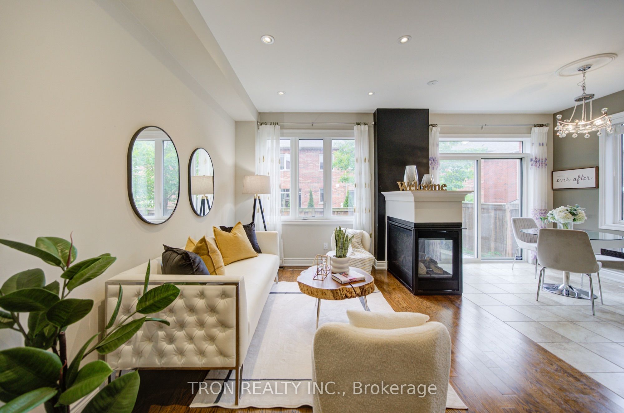 33 Mazarine Lane Property Photo 14