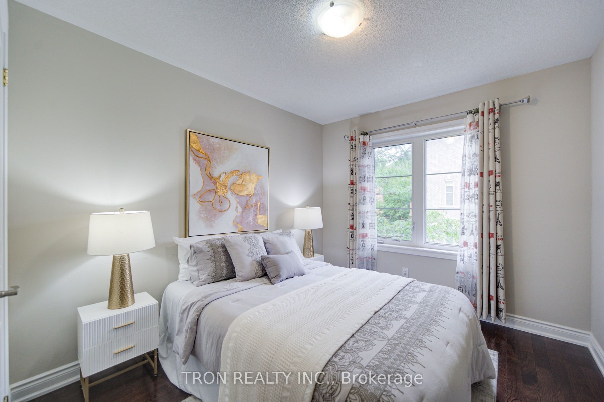 33 Mazarine Lane Property Photo 26