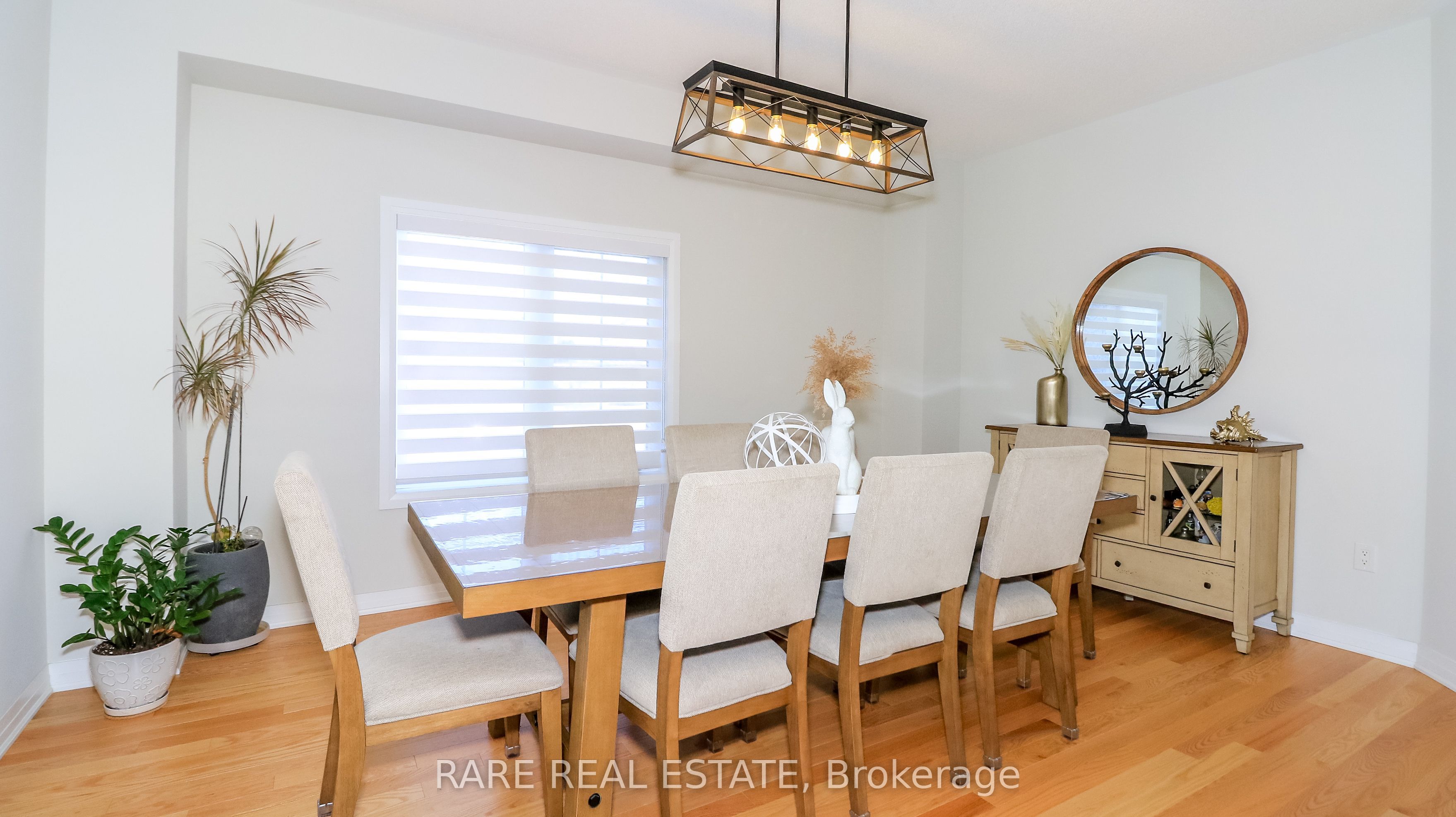 1710 Corsal Court S Property Photo 6