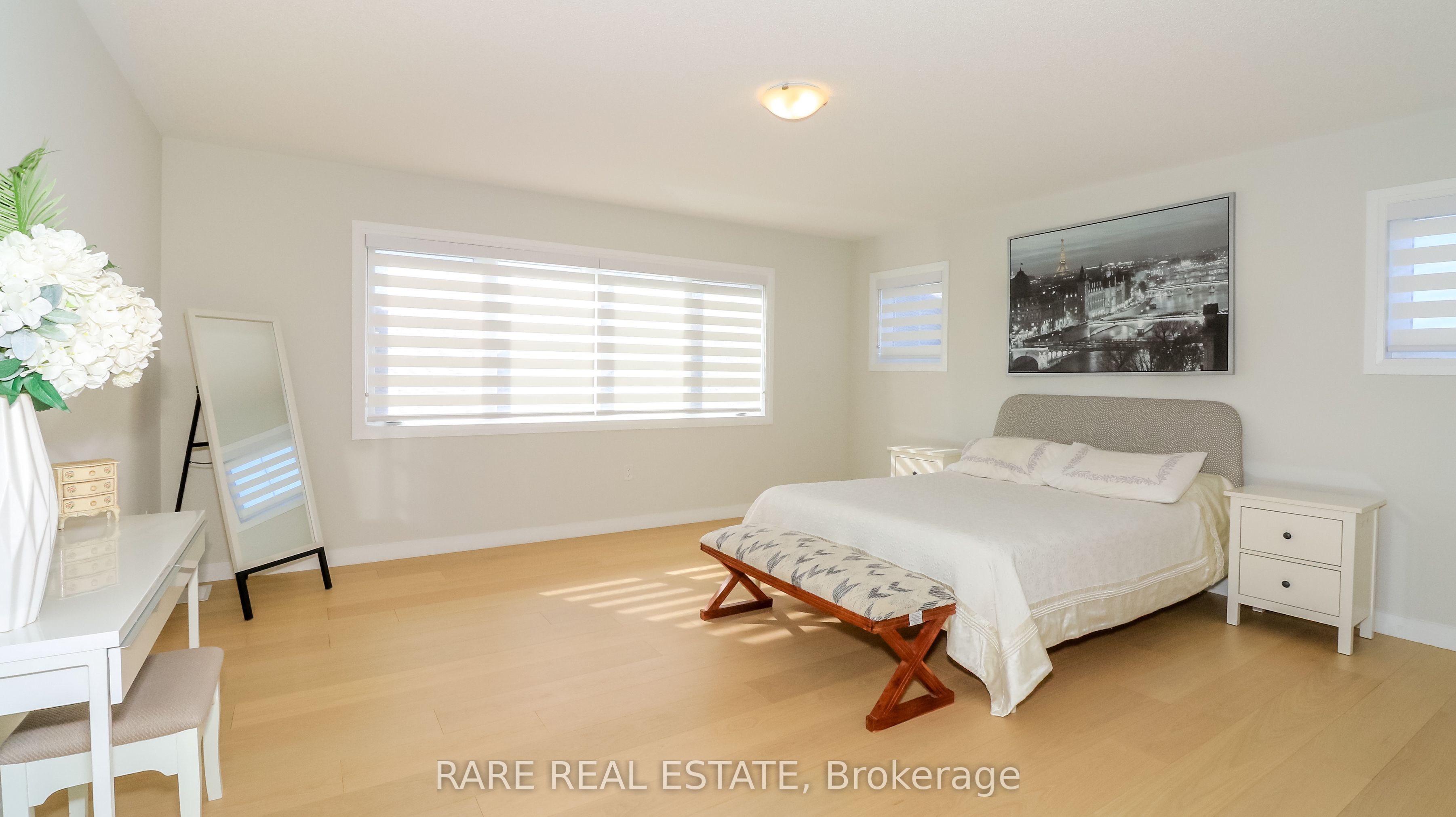 1710 Corsal Court S Property Photo 9