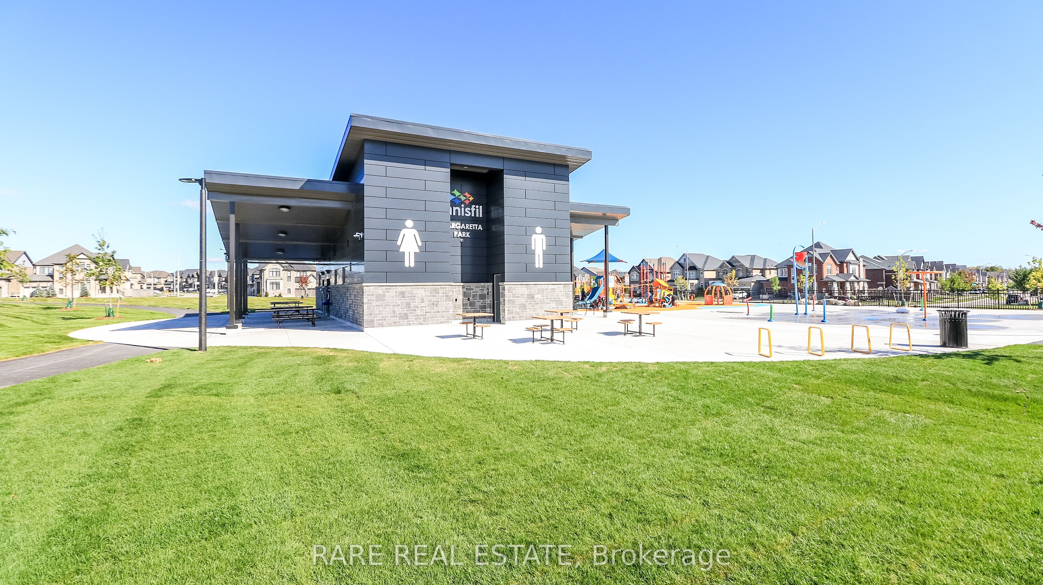 1710 Corsal Court S Property Photo 16