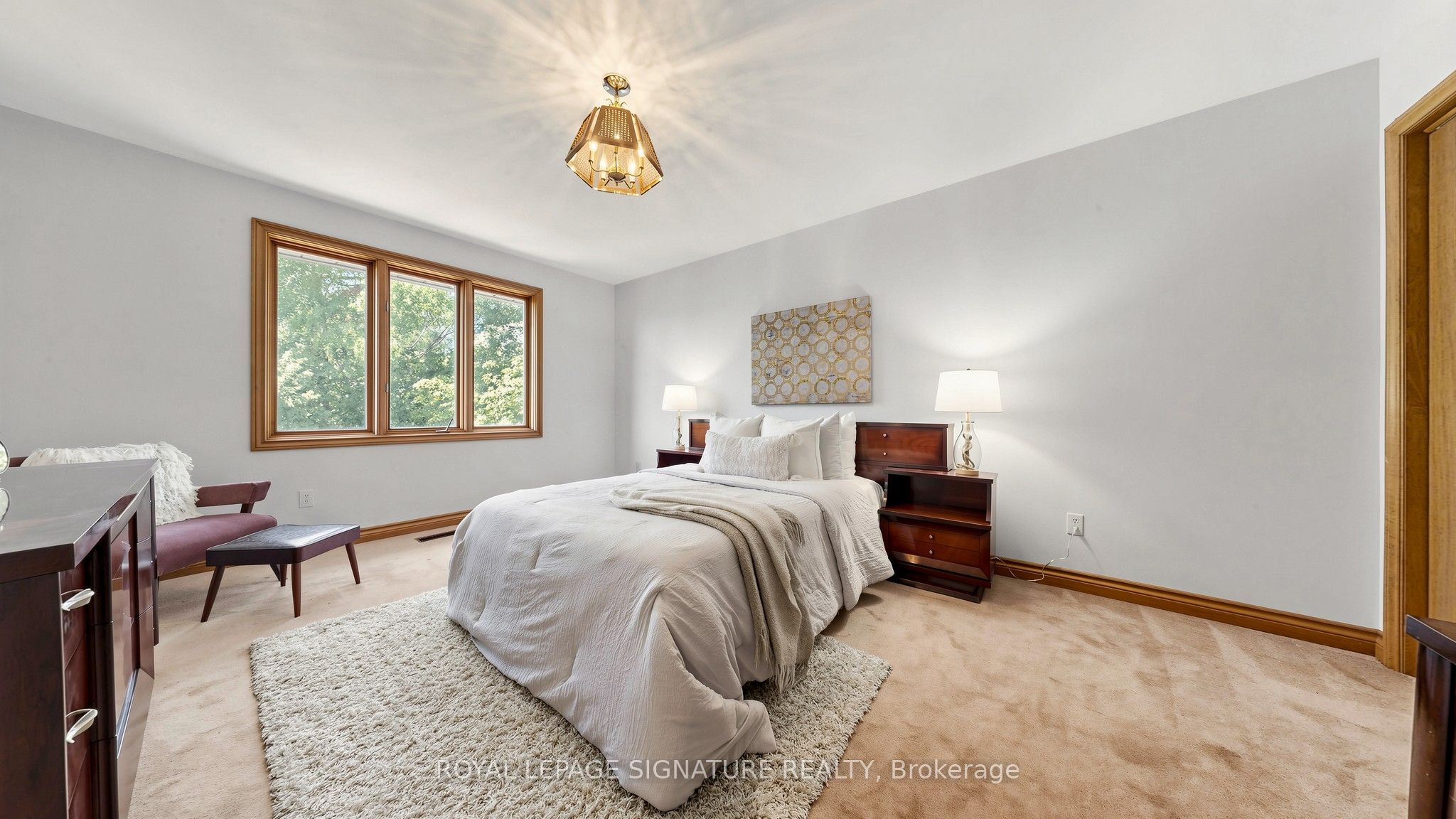 8 Royal Garden Boulevard Property Photo 26