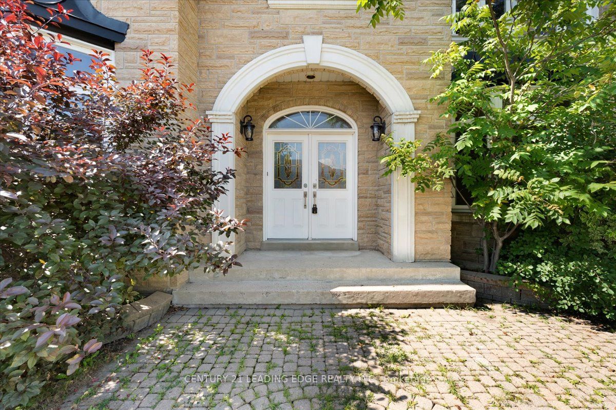 22 Fern Avenue Property Photo 3