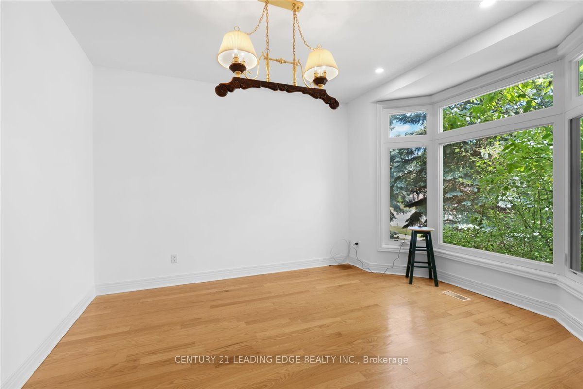22 Fern Avenue Property Photo 7