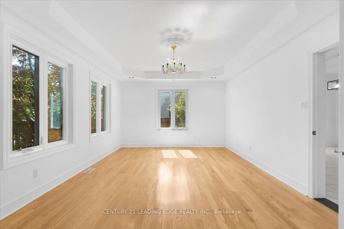 22 Fern Avenue Property Photo 11