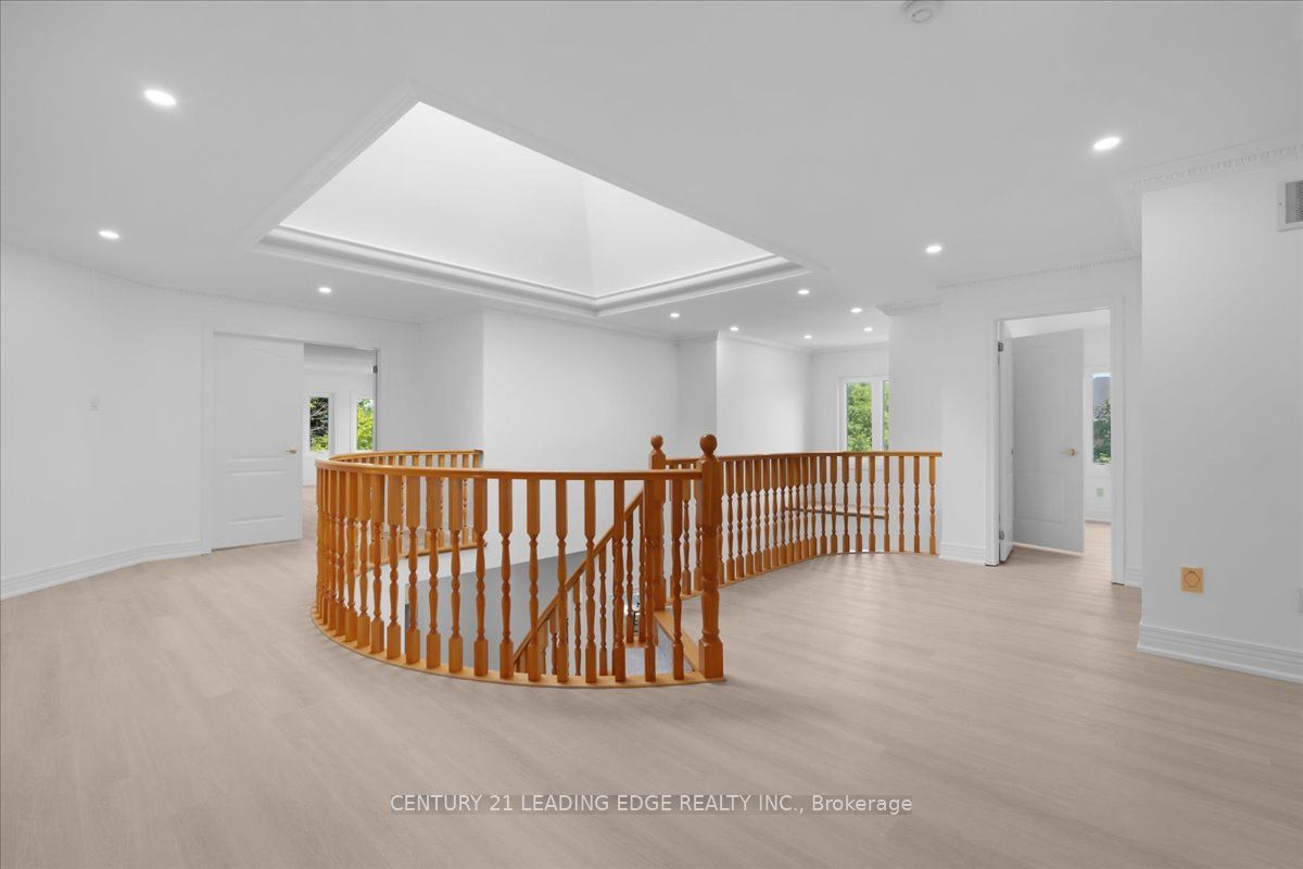 22 Fern Avenue Property Photo 20