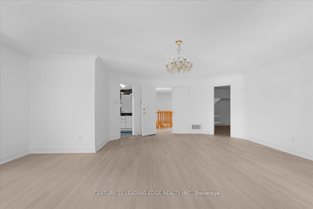22 Fern Avenue Property Photo 23