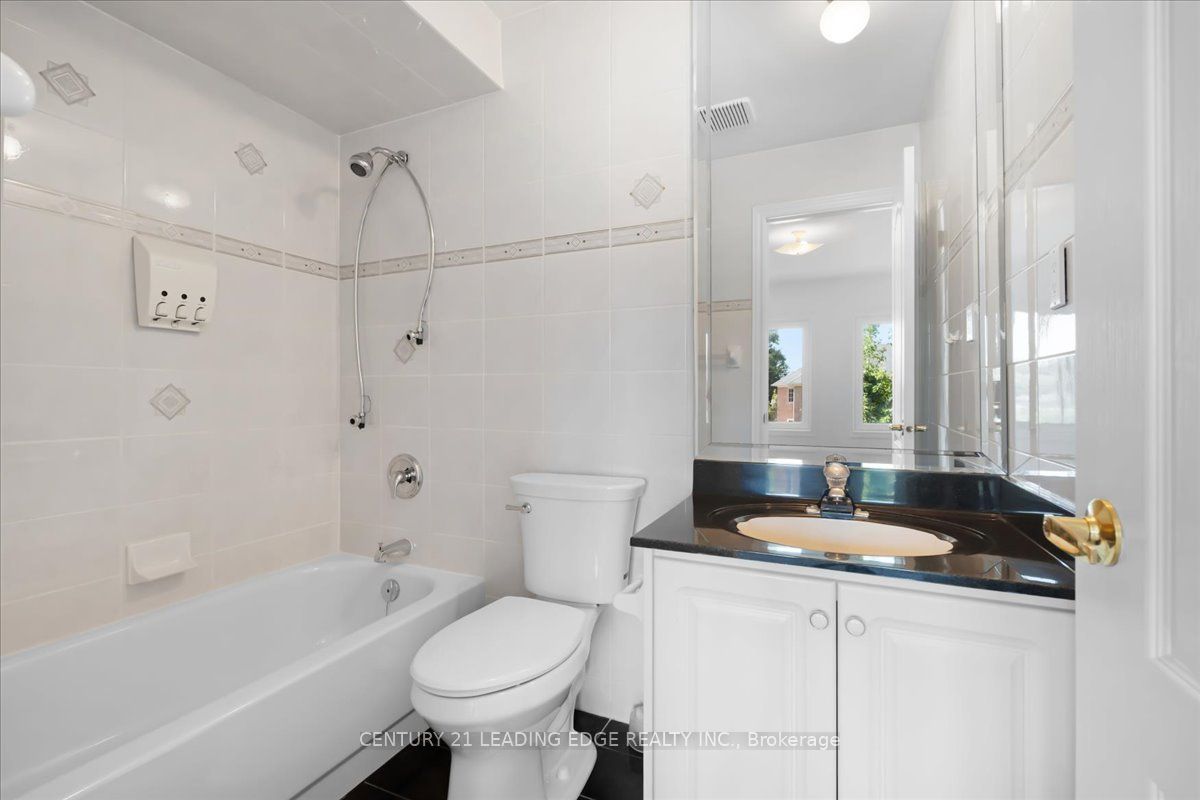 22 Fern Avenue Property Photo 37