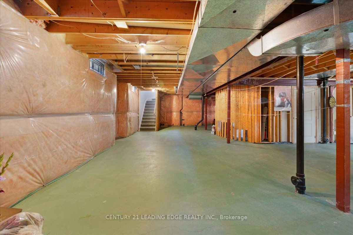 22 Fern Avenue Property Photo 39