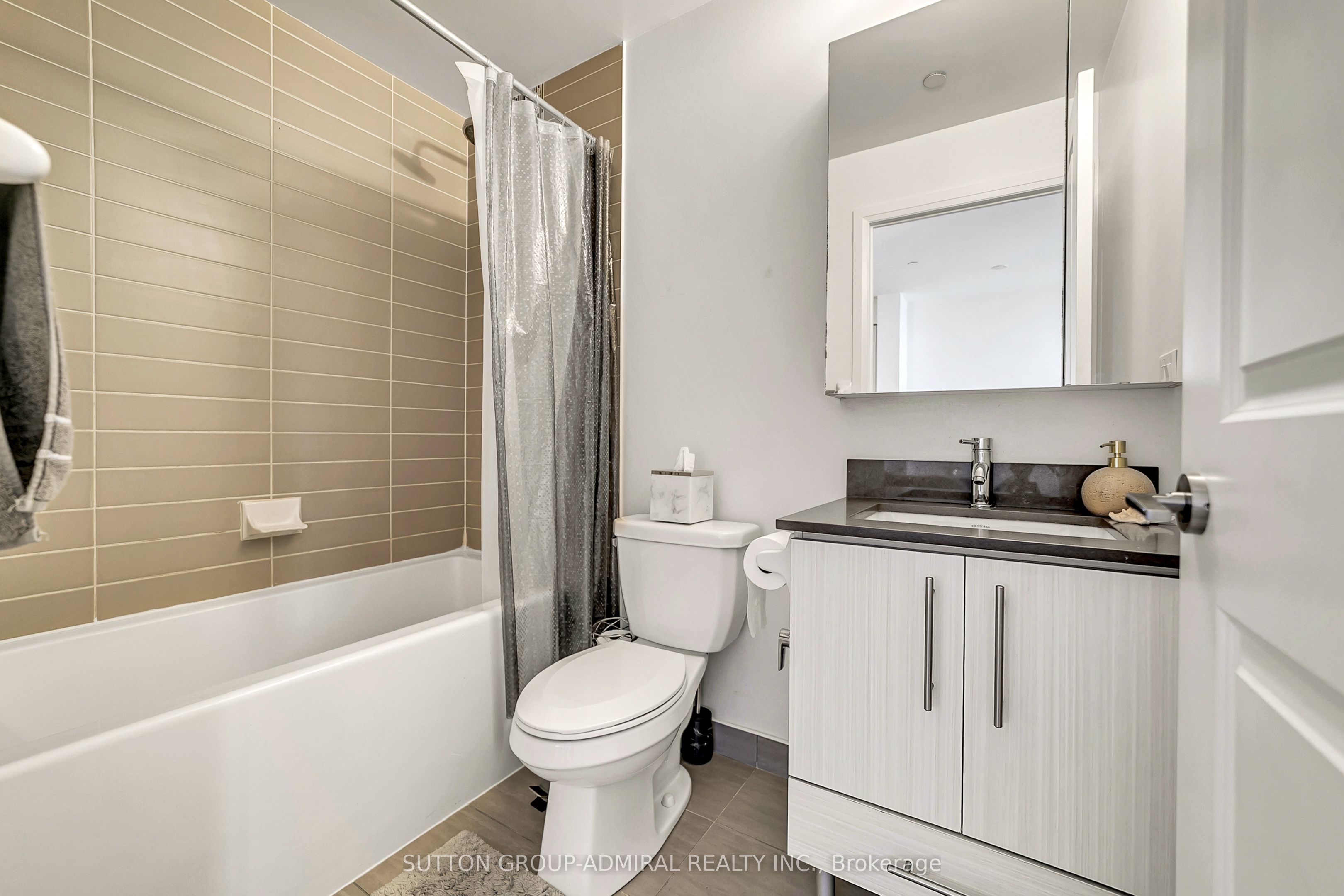 55 Oneida Crescent 1005 Property Photo 15
