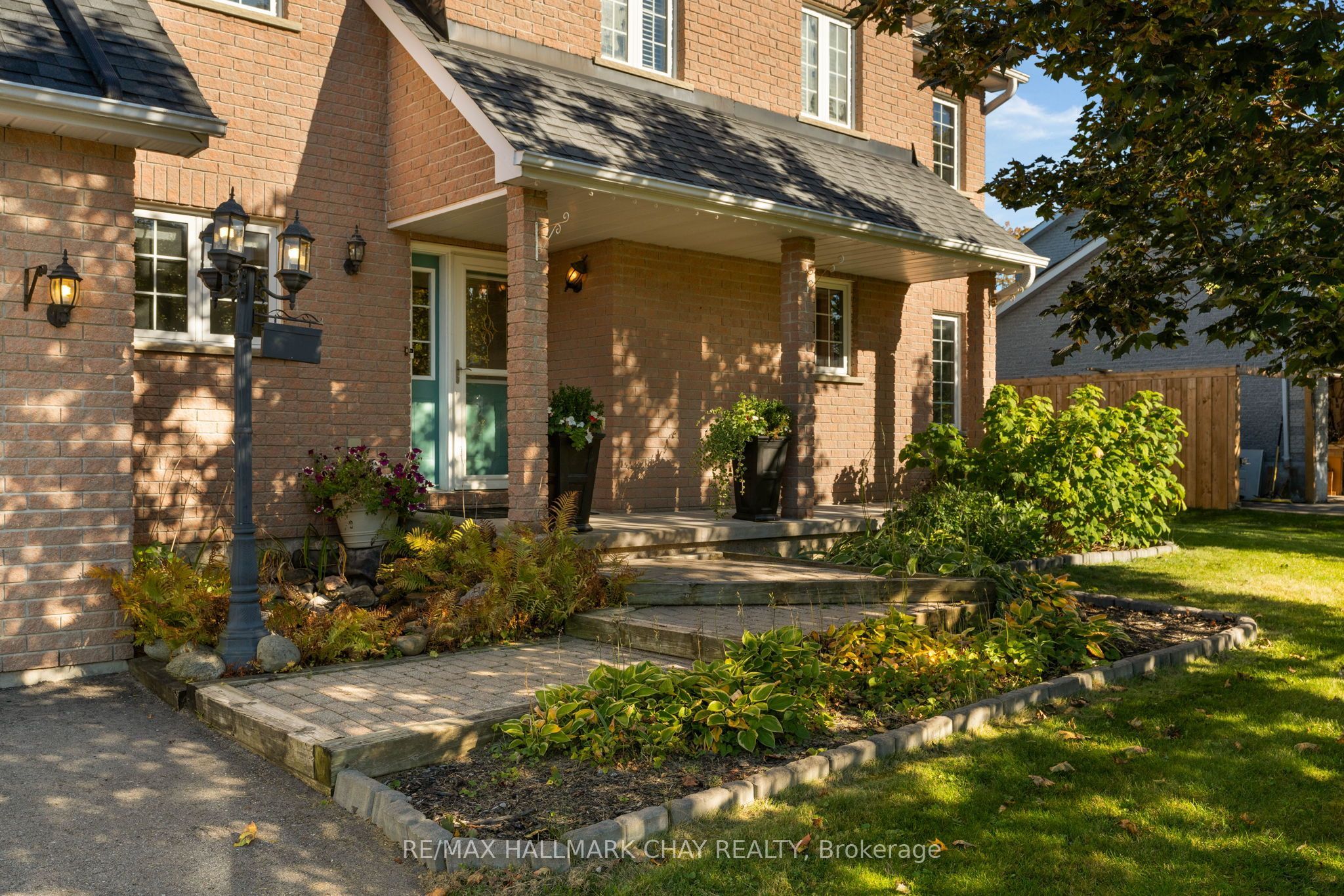 3667 Kimberley Street Property Photo 2