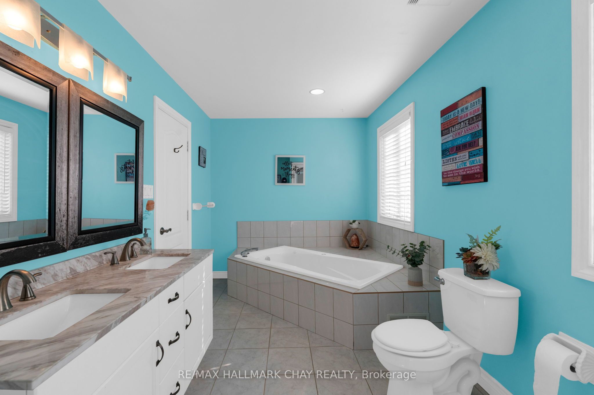 3667 Kimberley Street Property Photo 27