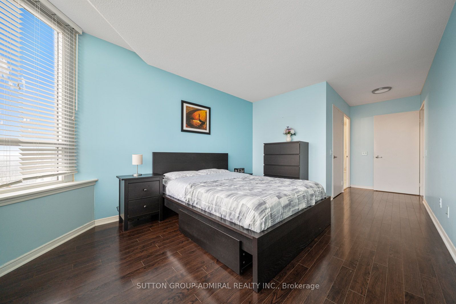 81 Townsgate Drive 1103 Property Photo 18