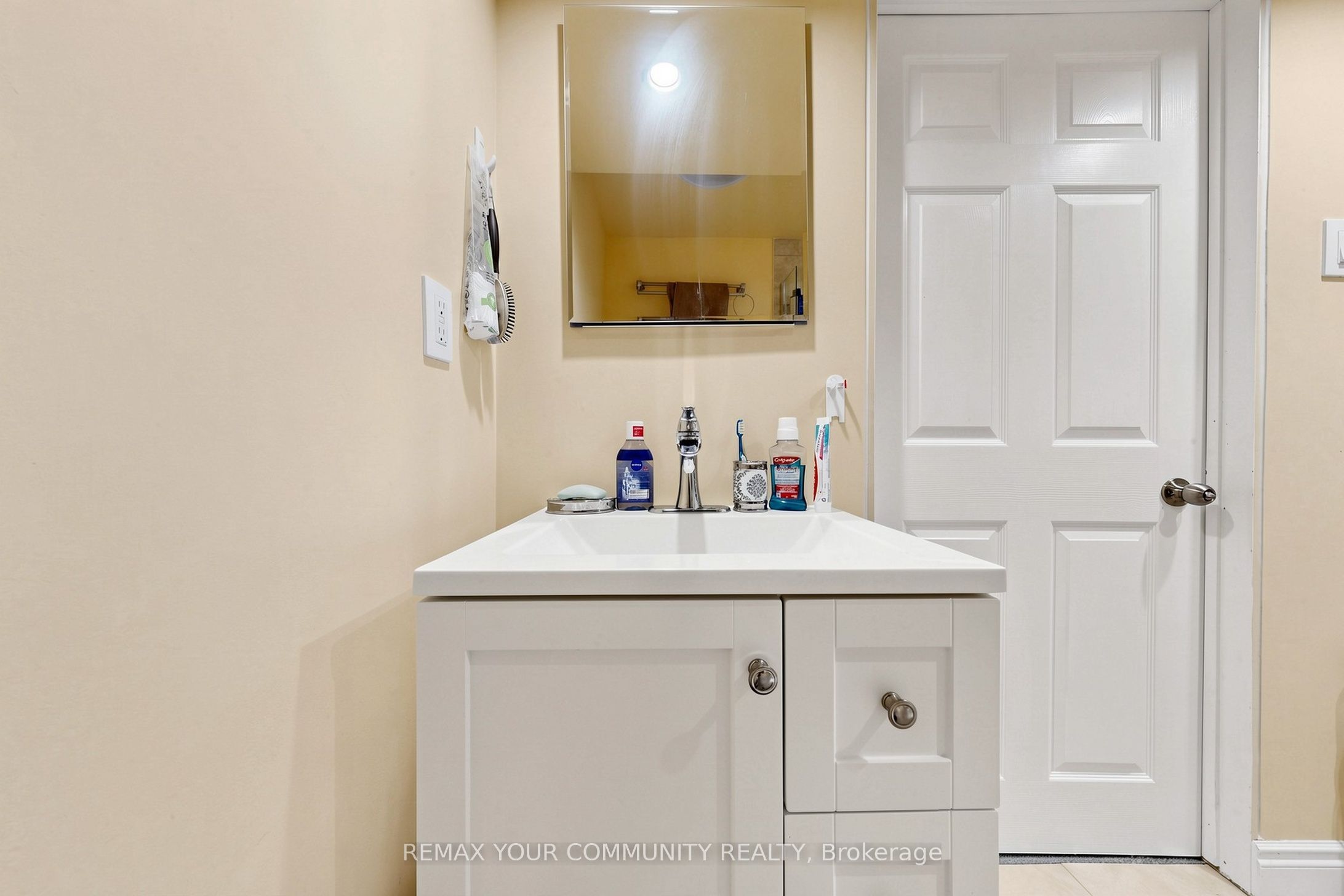 187 Vanguard Road Property Photo 44