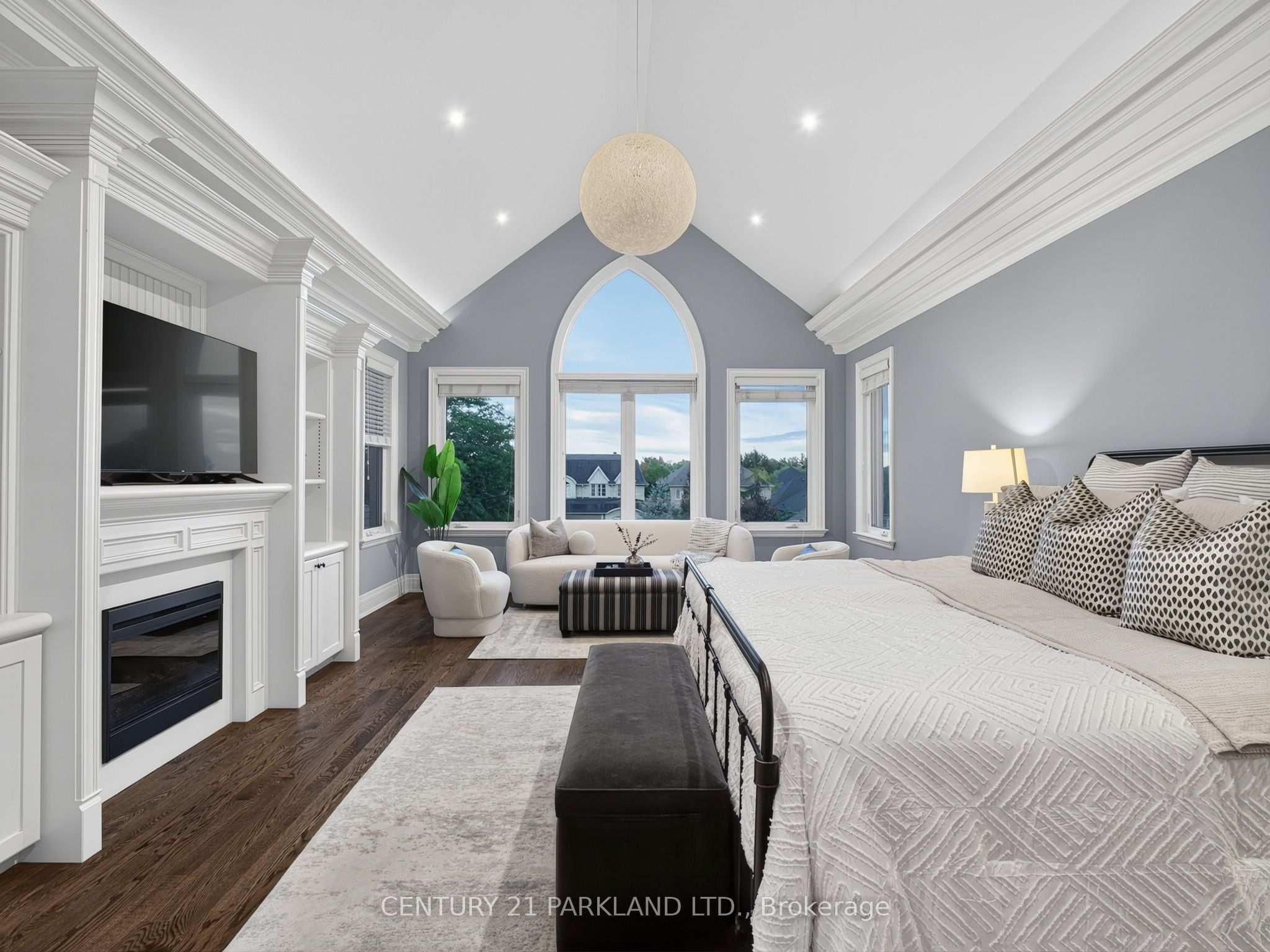 171 Oxford Street Property Photo 24