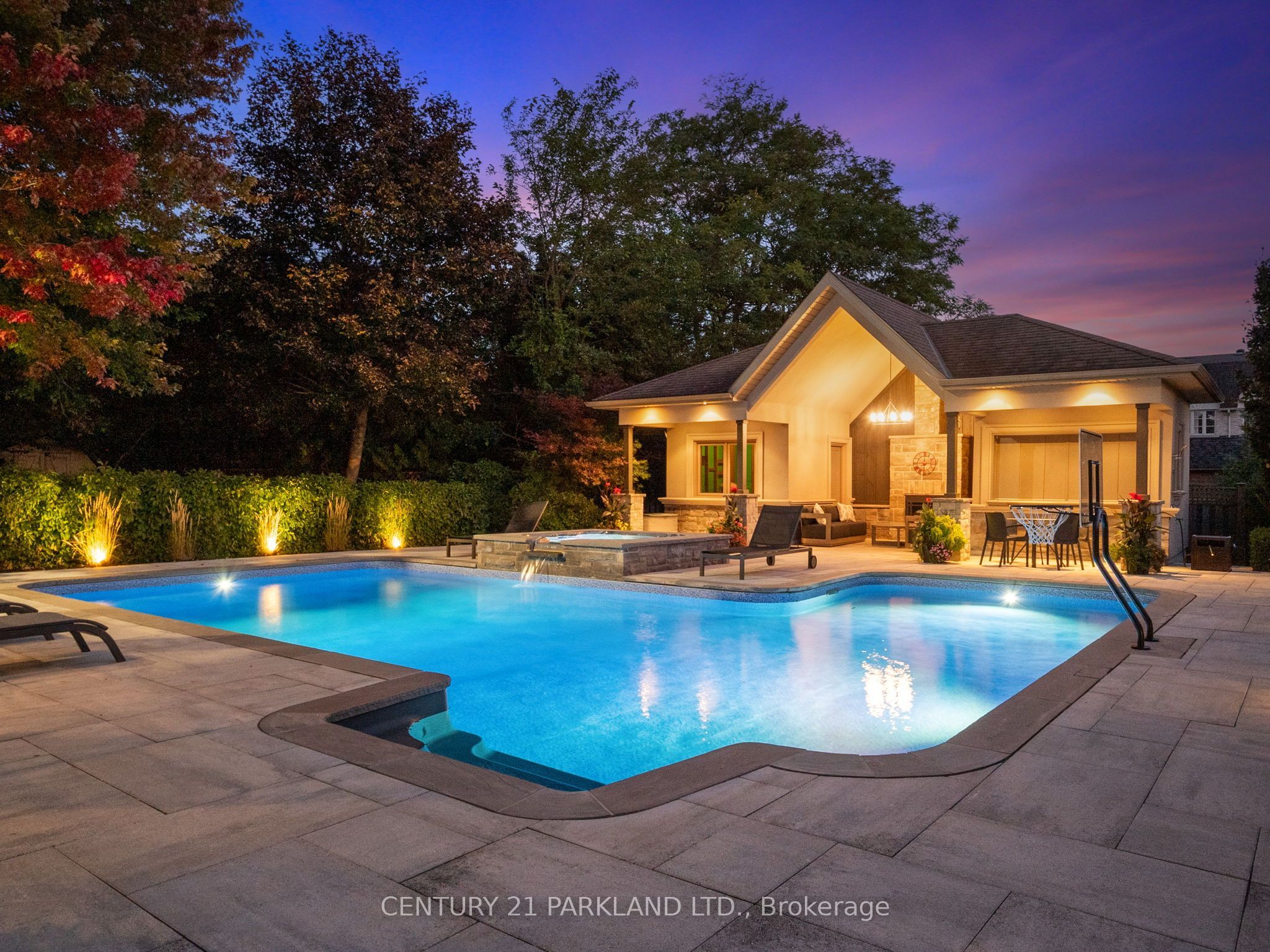 171 Oxford Street Property Photo 47