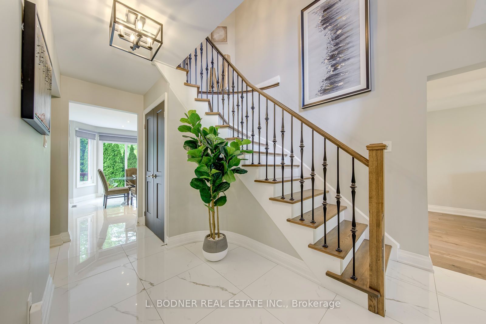 79 Marco Crescent Property Photo 12