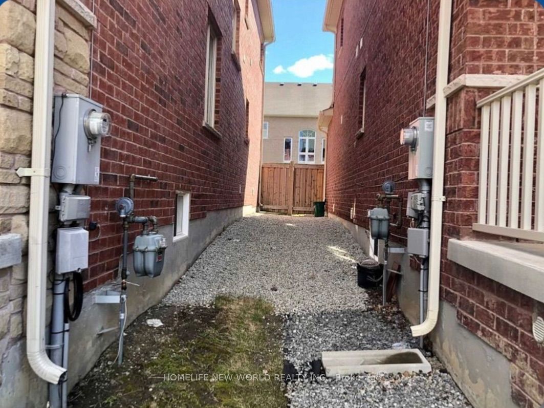 92 Betony Drive Property Photo 18