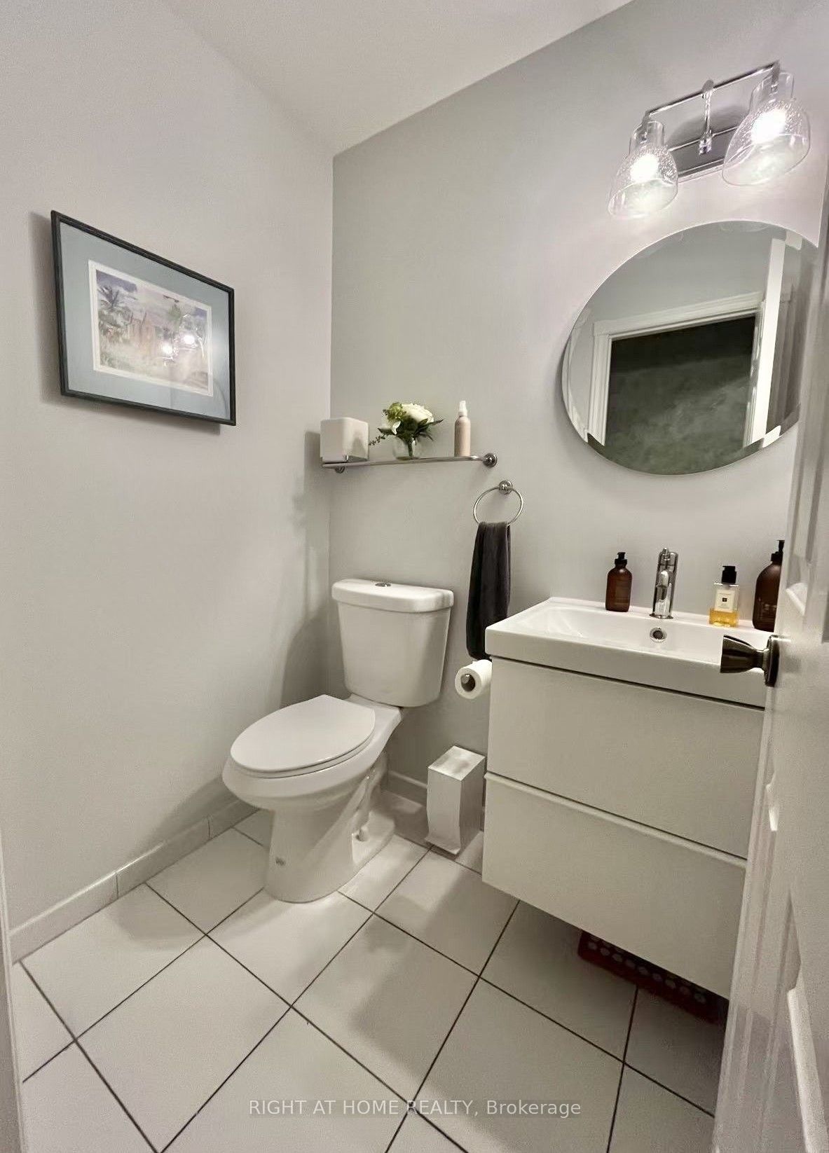 17 Piccadilly Road Property Photo 14