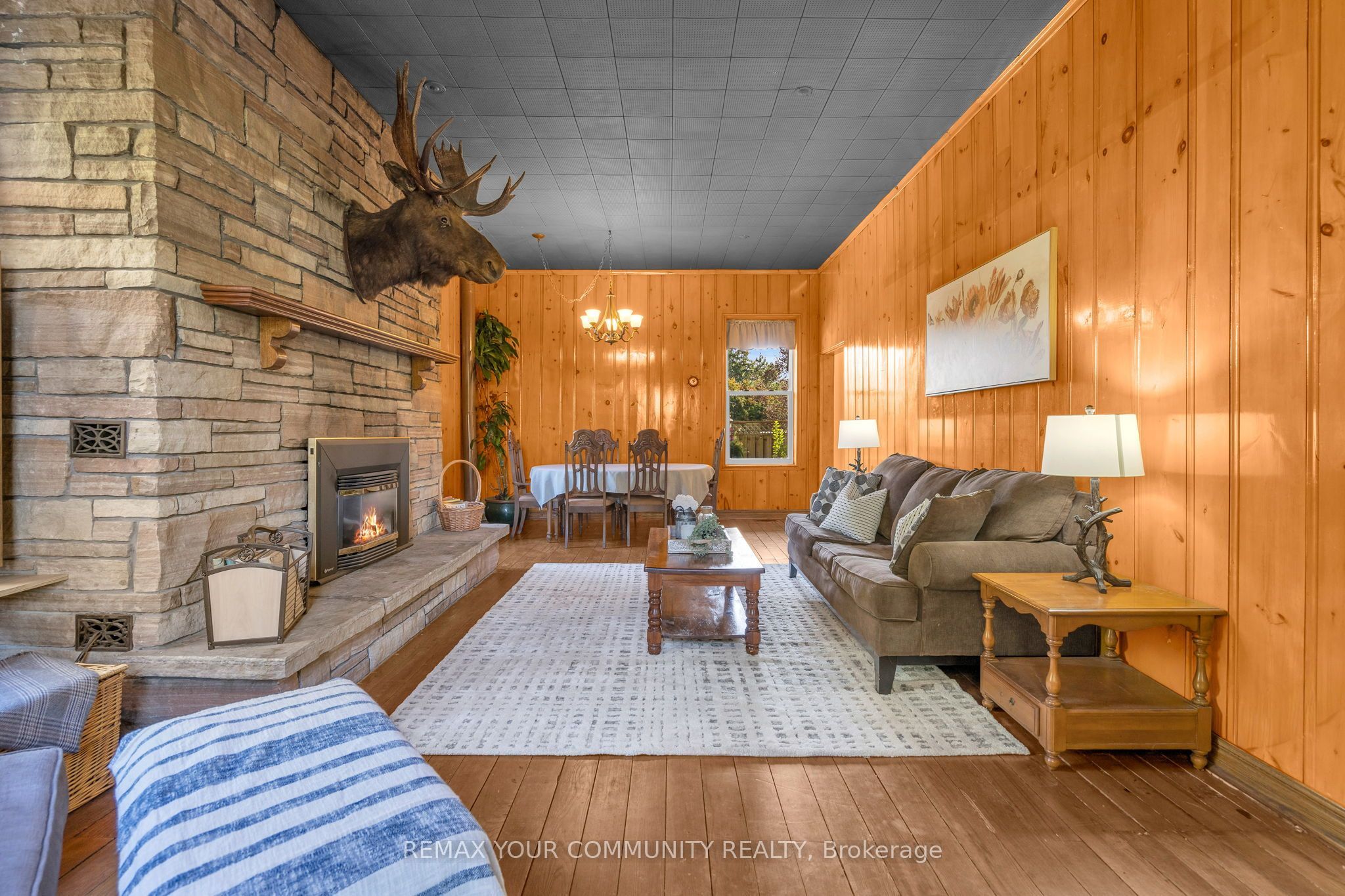 351 Hedge Road Property Photo 10