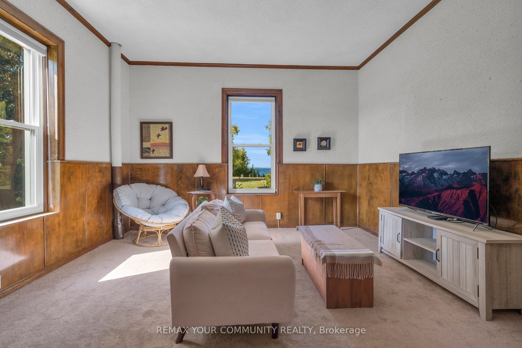 351 Hedge Road Property Photo 18