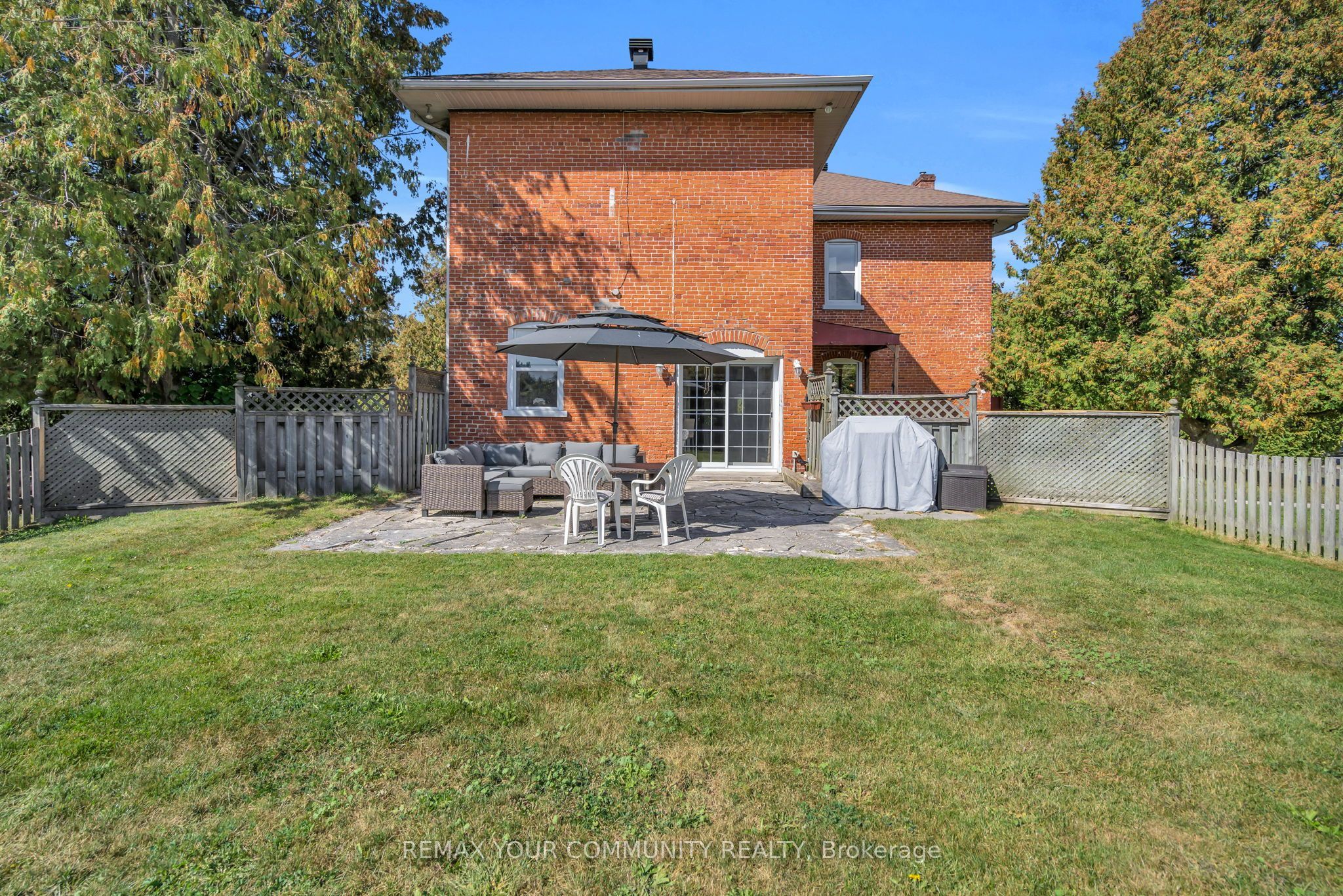 351 Hedge Road Property Photo 33